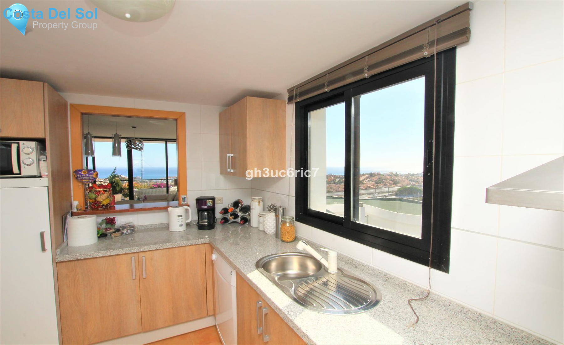 Middle Floor Apartment in Riviera del Sol-1135204