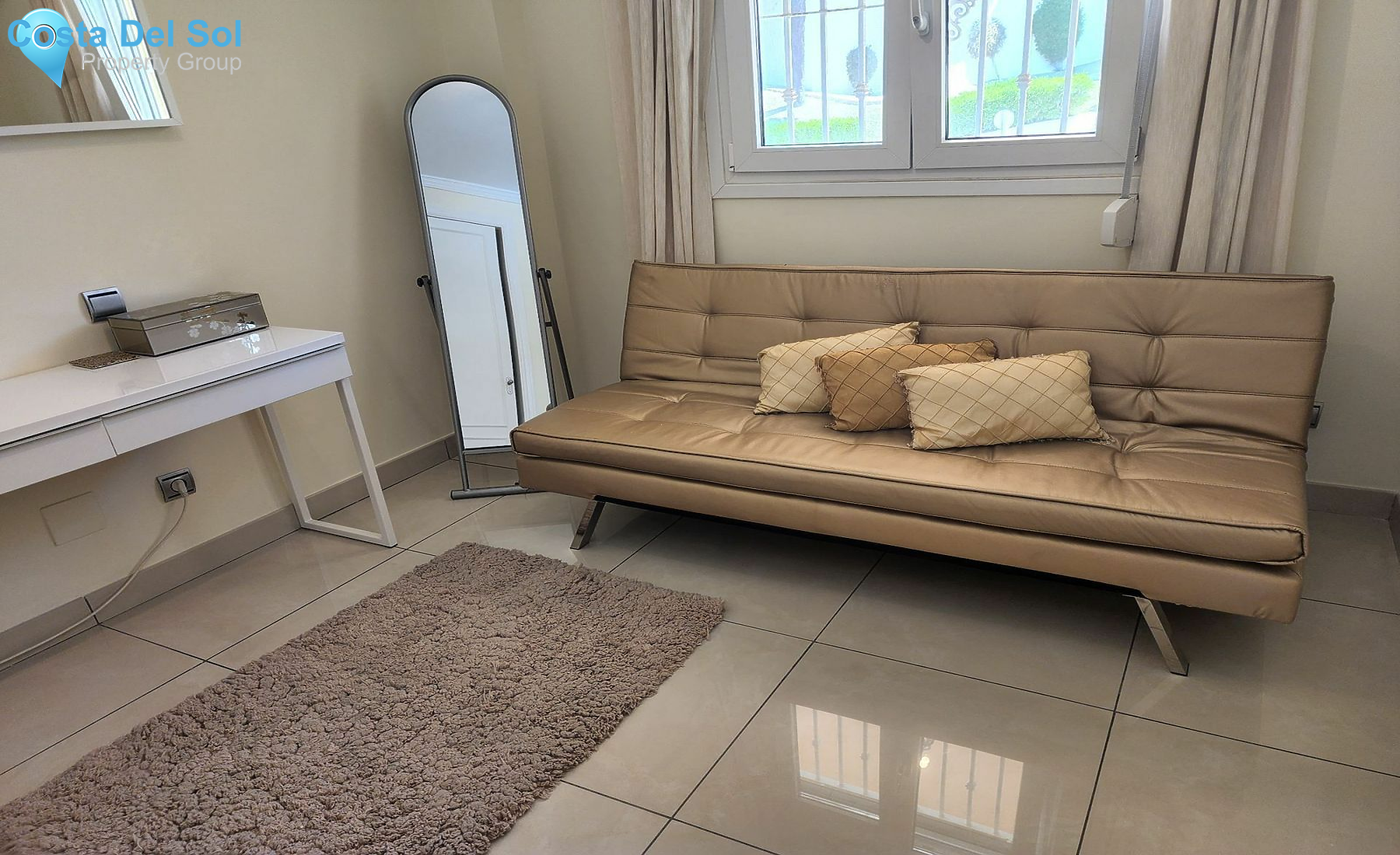 Middle Floor Apartment in Riviera del Sol-1136826