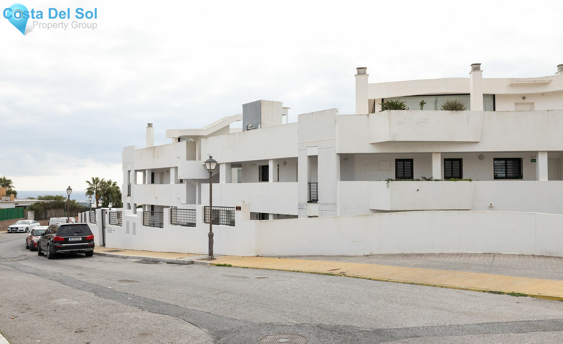 Middle Floor Apartment in Riviera del Sol-1138747