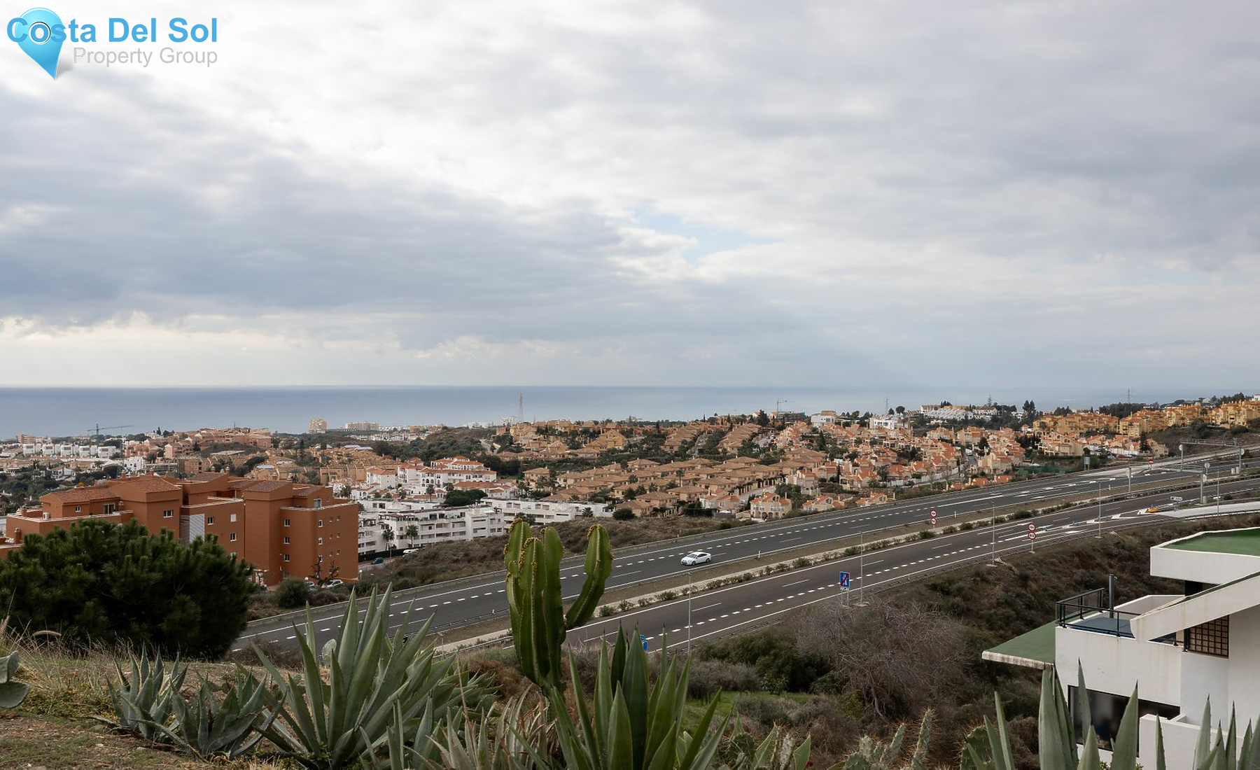 Middle Floor Apartment in Riviera del Sol-1138734