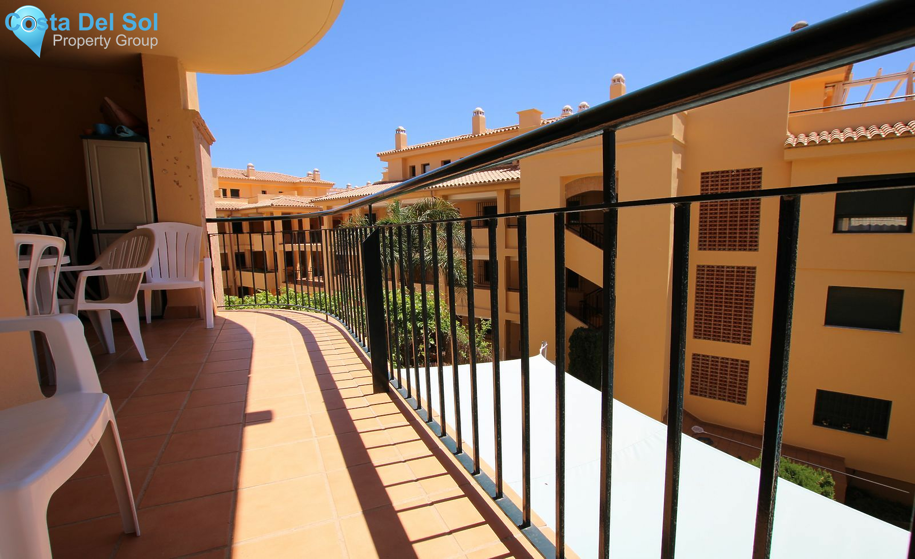 Middle Floor Apartment in Riviera del Sol-1148271