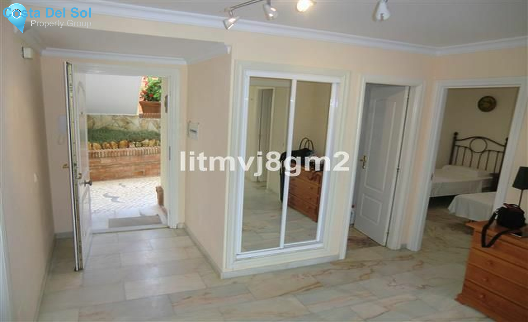Middle Floor Apartment in Riviera del Sol-1171565