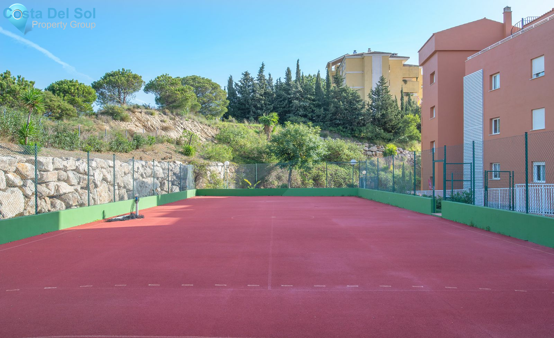 Middle Floor Apartment in Riviera del Sol-1176929