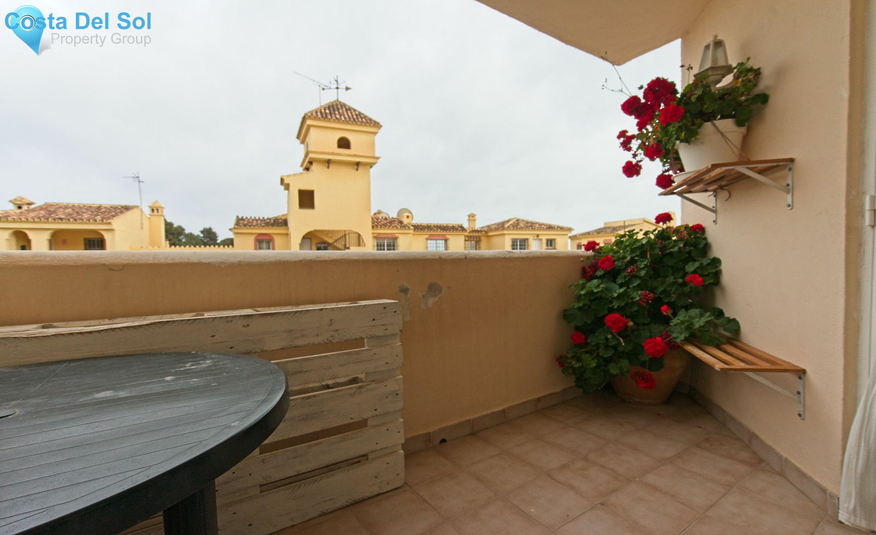 Middle Floor Apartment in Riviera del Sol-1214224