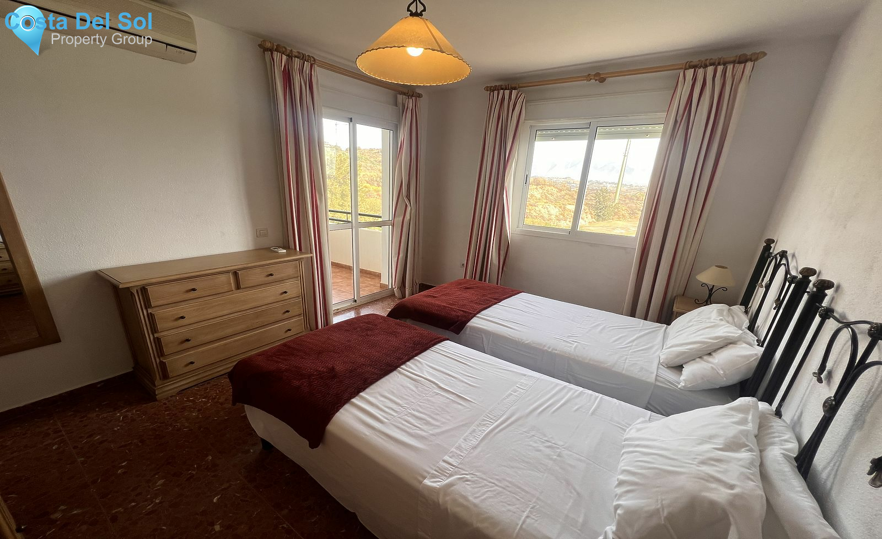 Middle Floor Apartment in Riviera del Sol-1442424