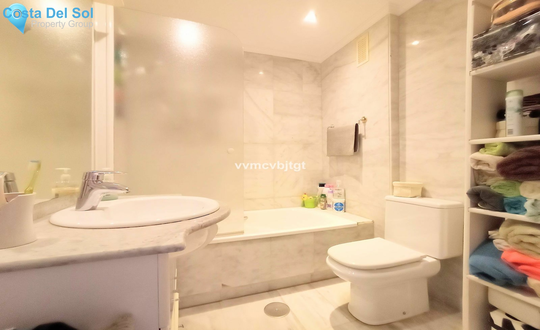 Middle Floor Apartment in Riviera del Sol-1442512