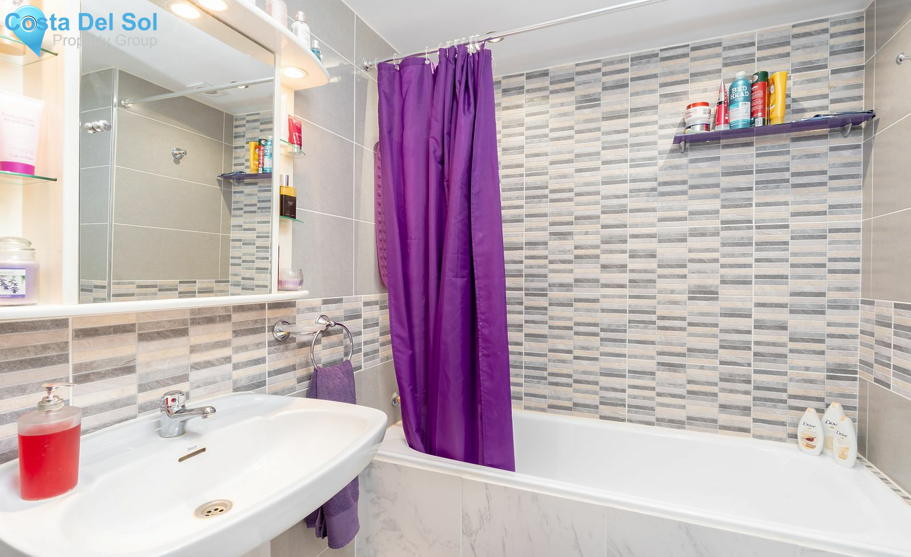 Middle Floor Apartment in Riviera del Sol-1471428