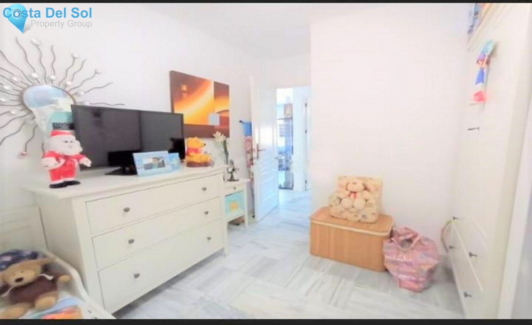 Middle Floor Apartment in Riviera del Sol-1493438