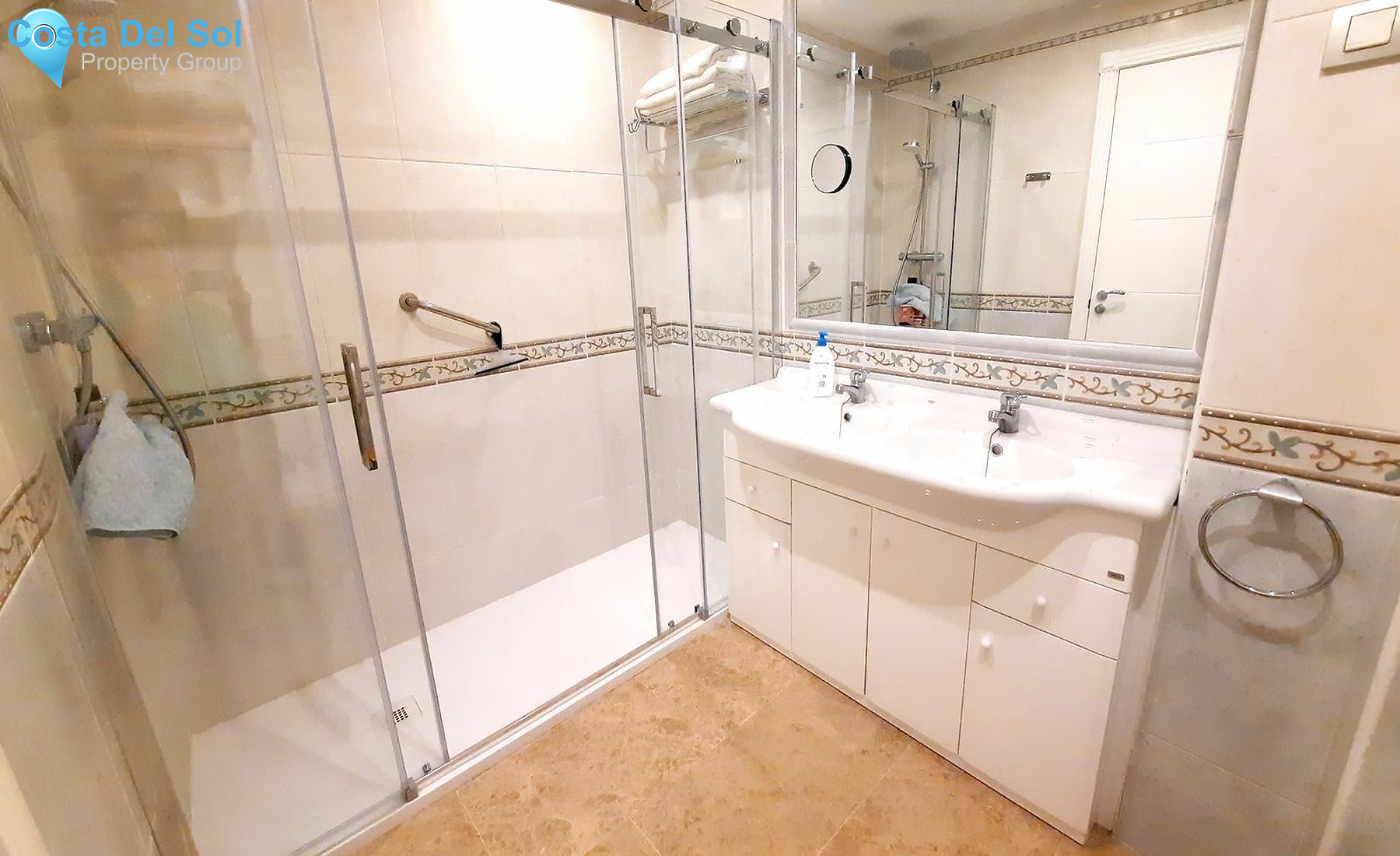 Middle Floor Apartment in Riviera del Sol-1494860