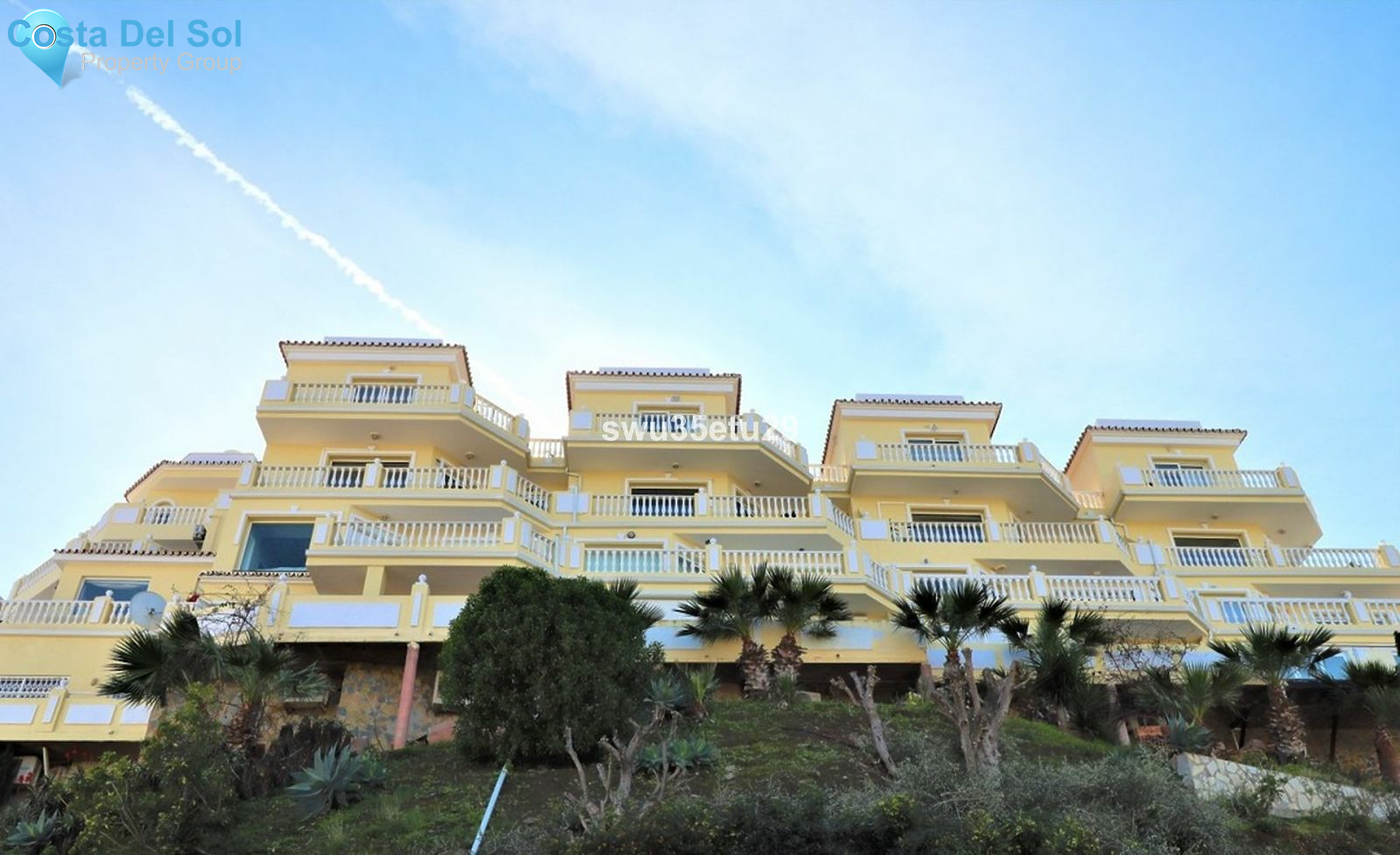 Middle Floor Apartment in Riviera del Sol-1495516