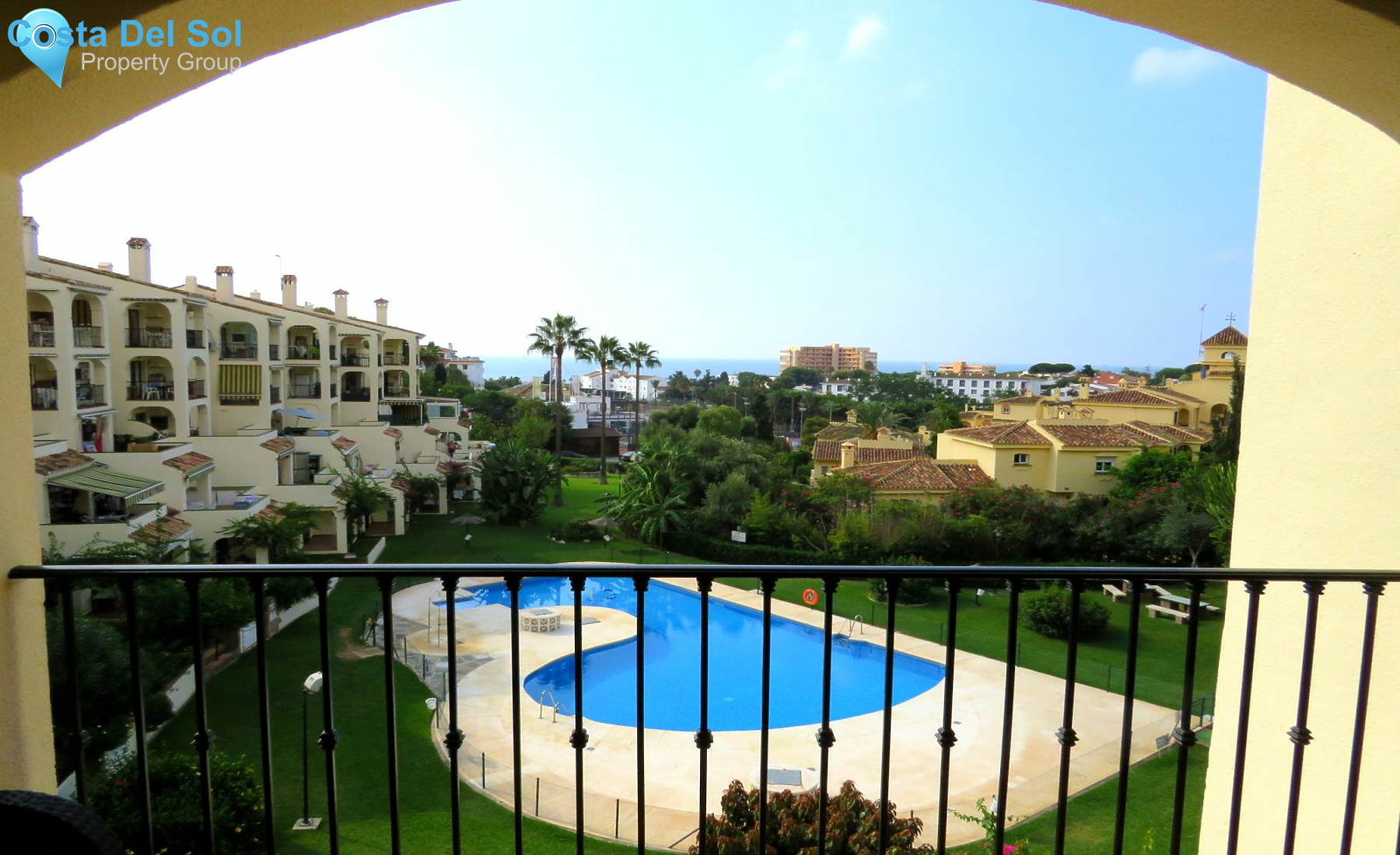 Middle Floor Apartment in Riviera del Sol-1516875