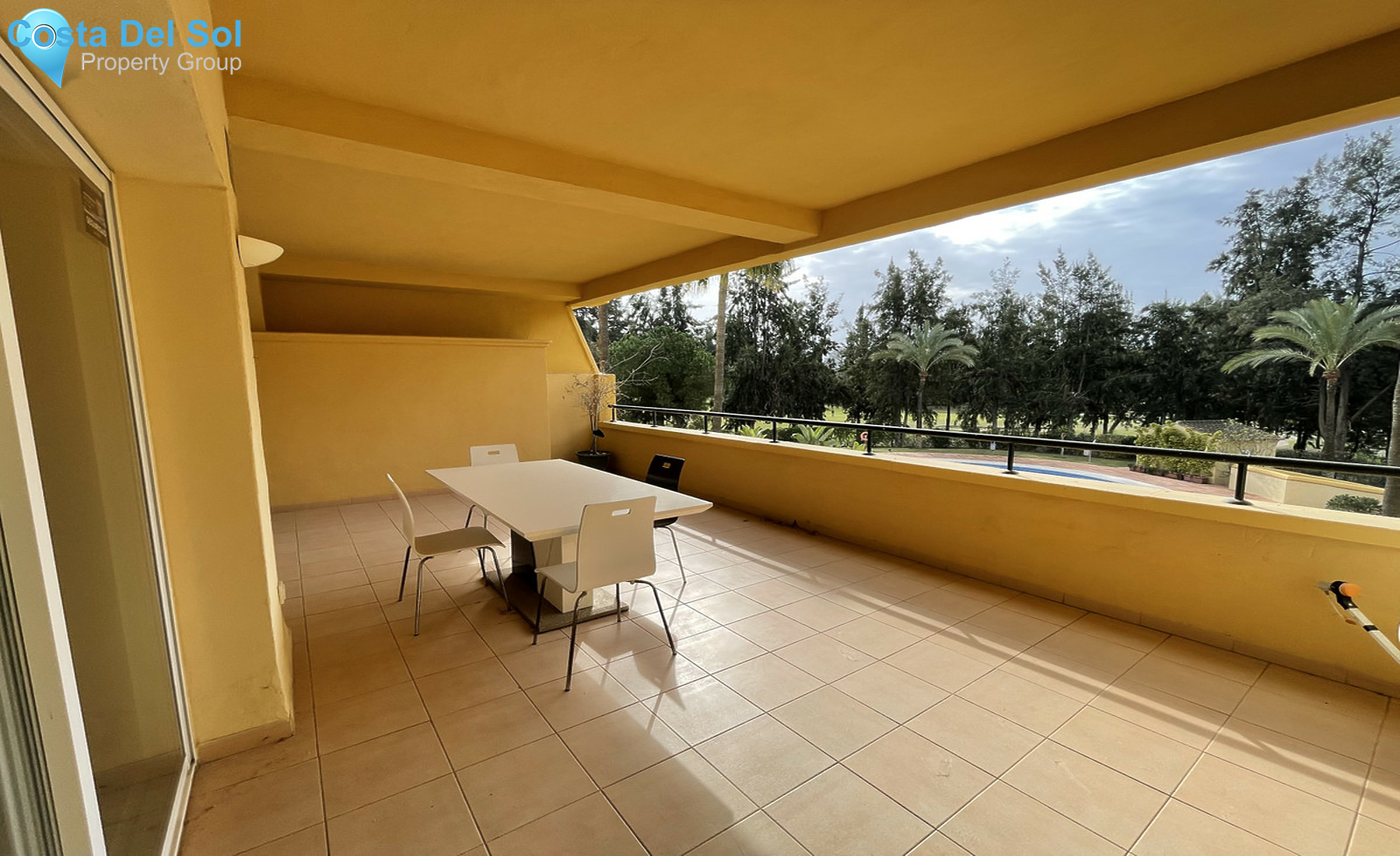 Middle Floor Apartment in Río Real-1313946