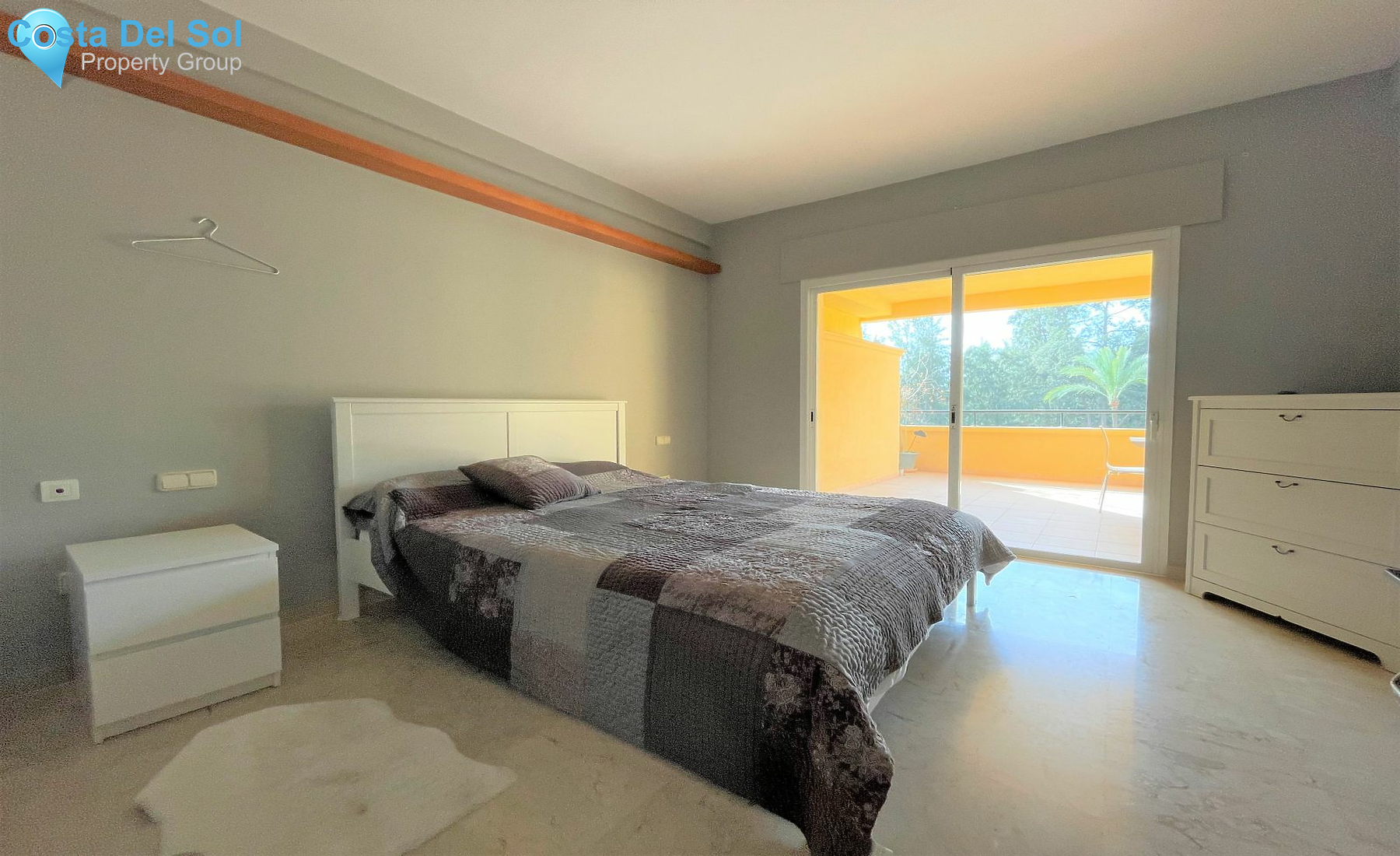 Middle Floor Apartment in Río Real-1167817
