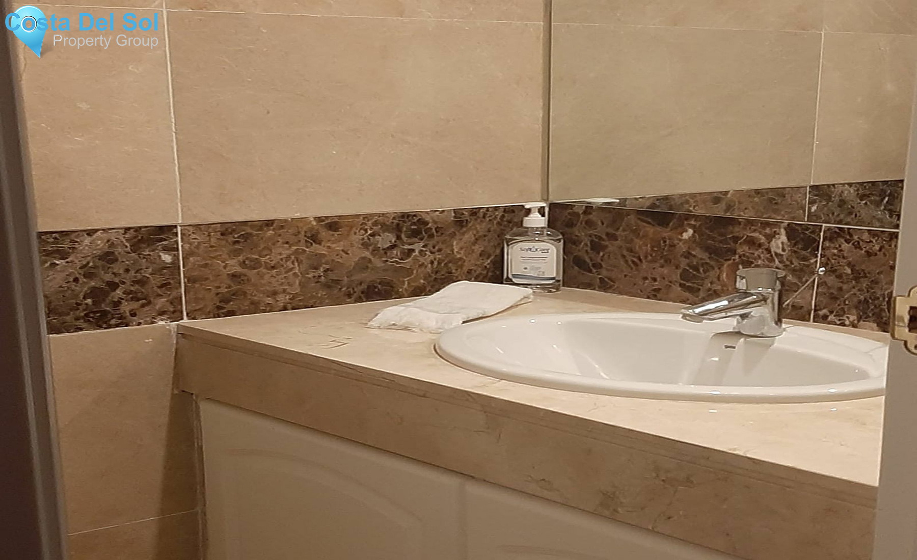 Middle Floor Apartment in Río Real-1176780