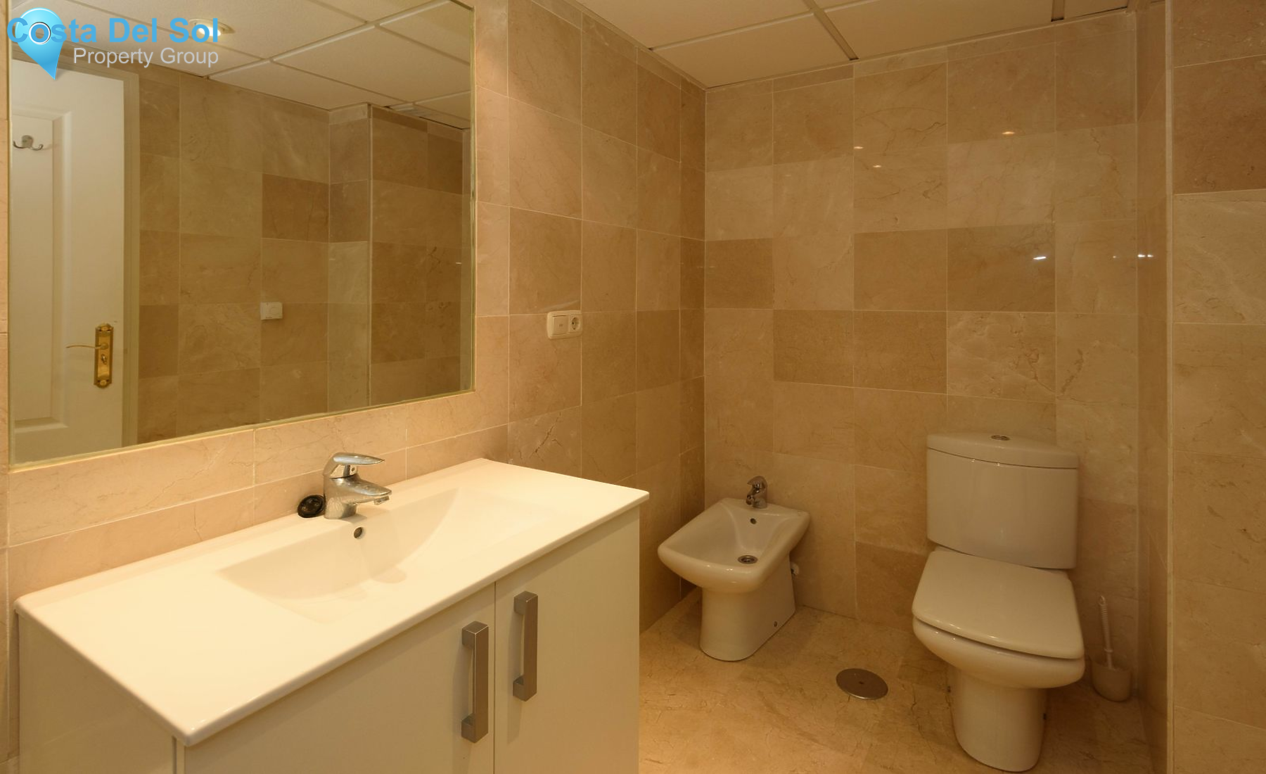 Middle Floor Apartment in Río Real-1179215