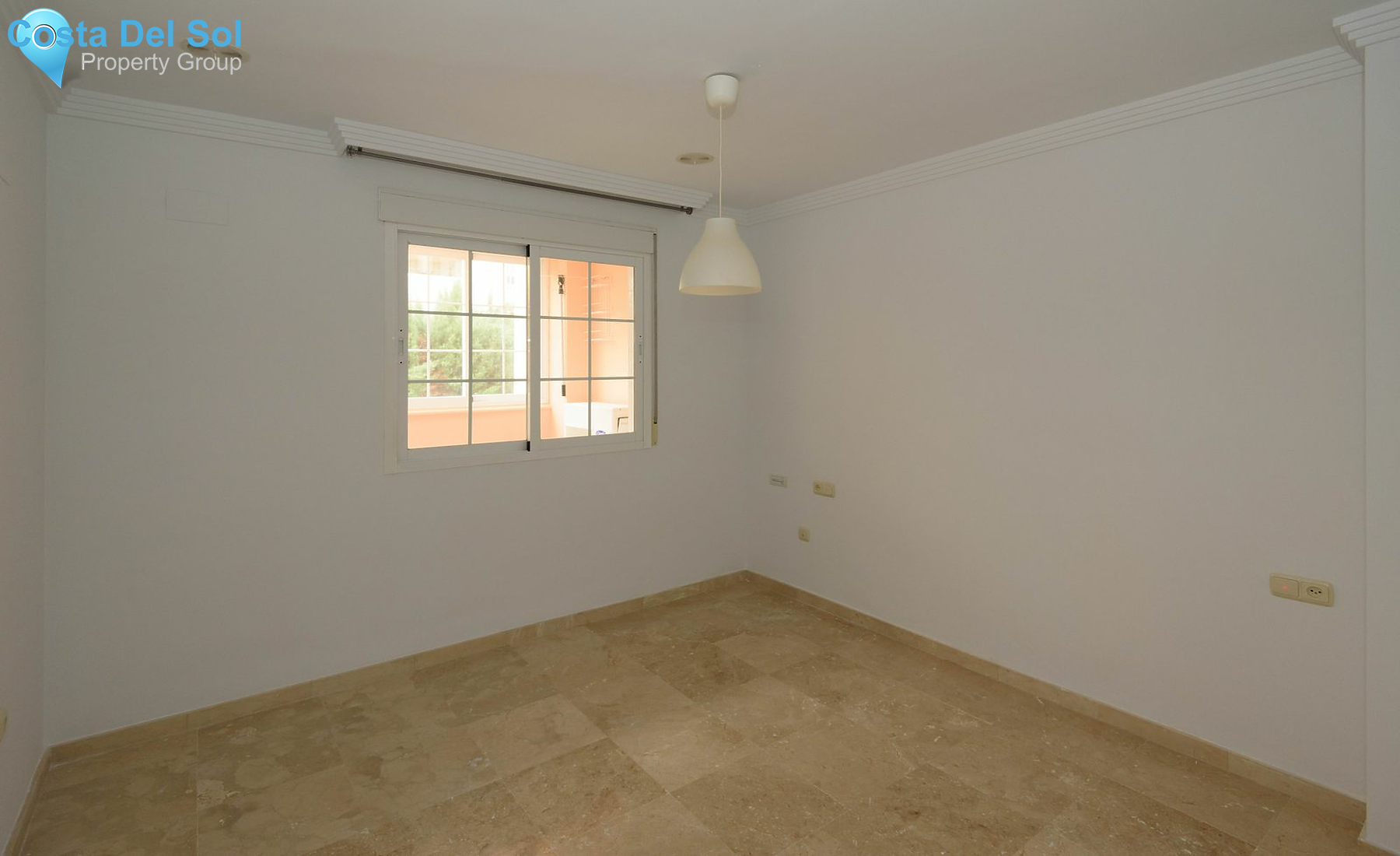 Middle Floor Apartment in Río Real-1179208