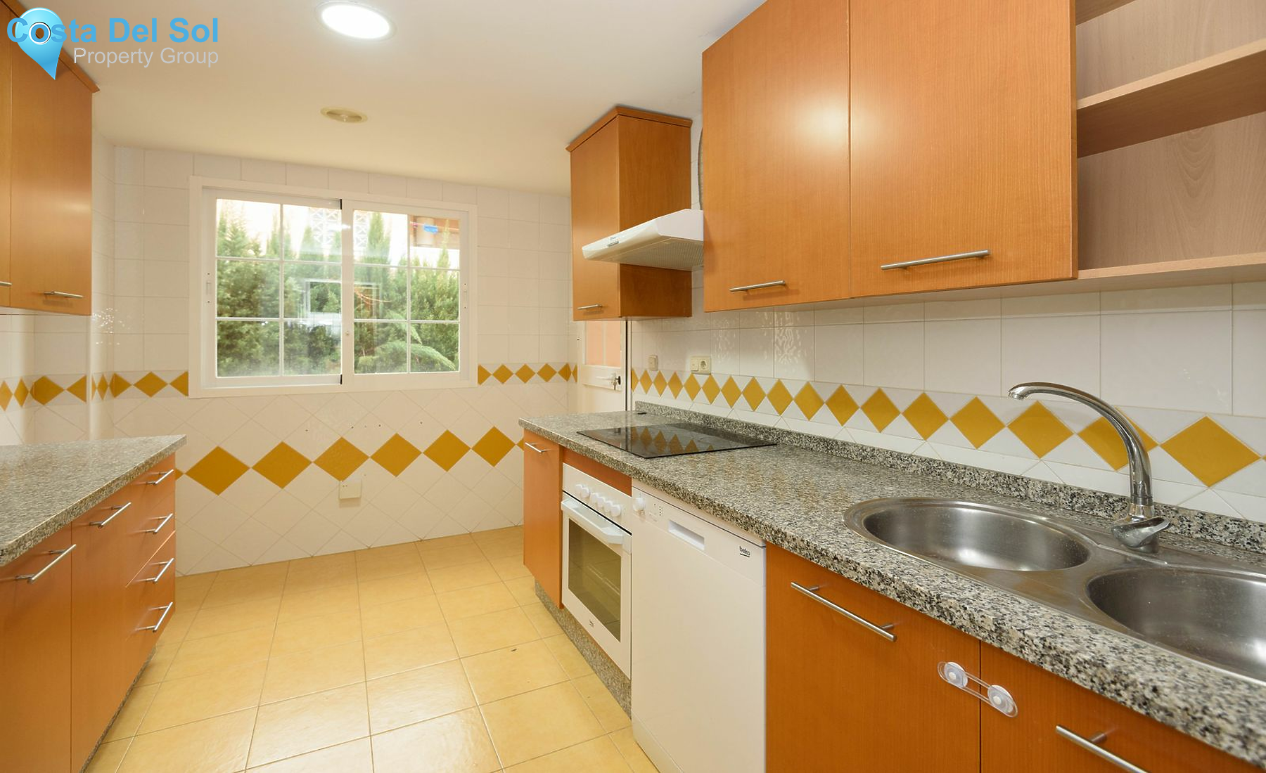 Middle Floor Apartment in Río Real-1179210