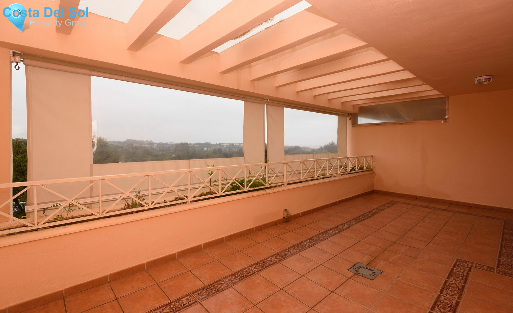 Middle Floor Apartment in Río Real-1179213