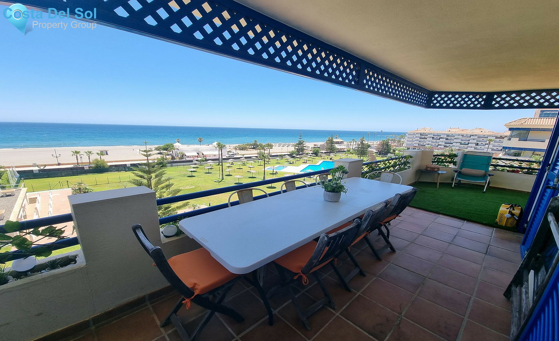 Middle Floor Apartment in San Luis de Sabinillas-1242163