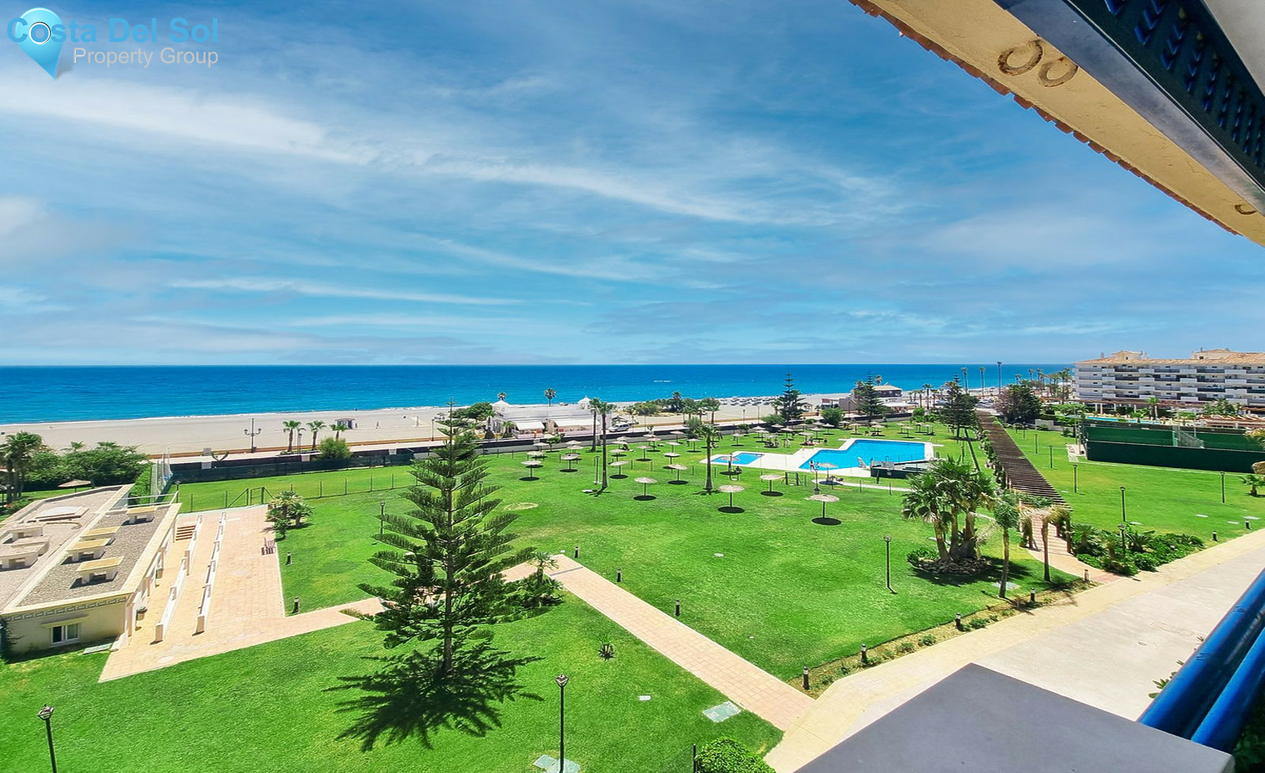Middle Floor Apartment in San Luis de Sabinillas-1242155