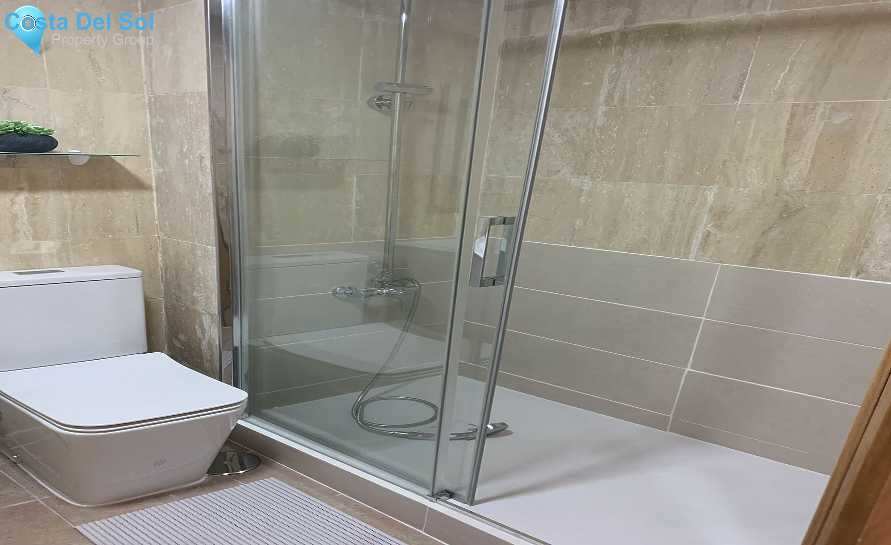 Middle Floor Apartment in San Luis de Sabinillas-1242703