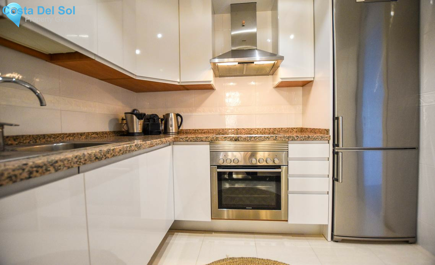 Middle Floor Apartment in San Luis de Sabinillas-1244437