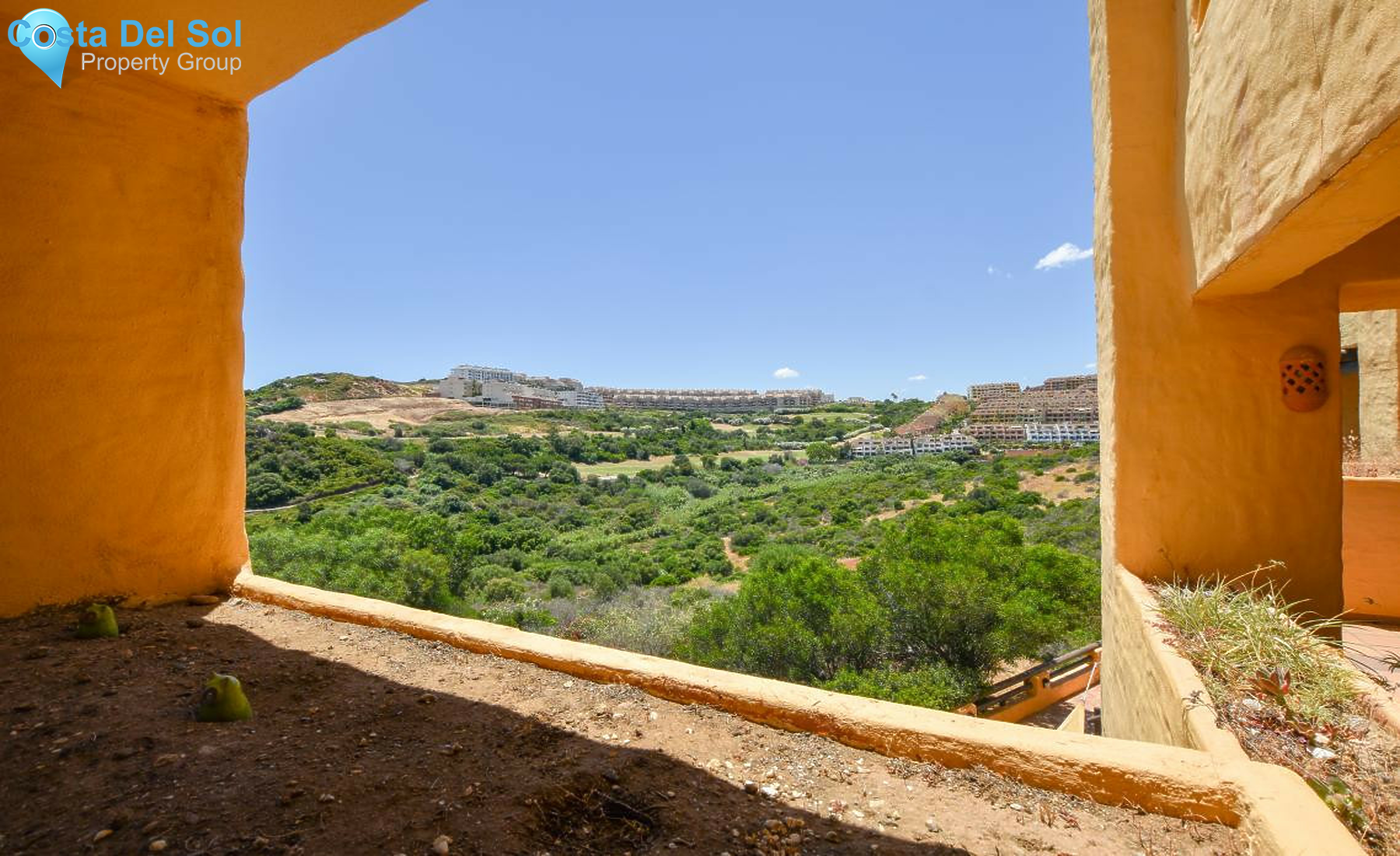 Middle Floor Apartment in San Luis de Sabinillas-1244441