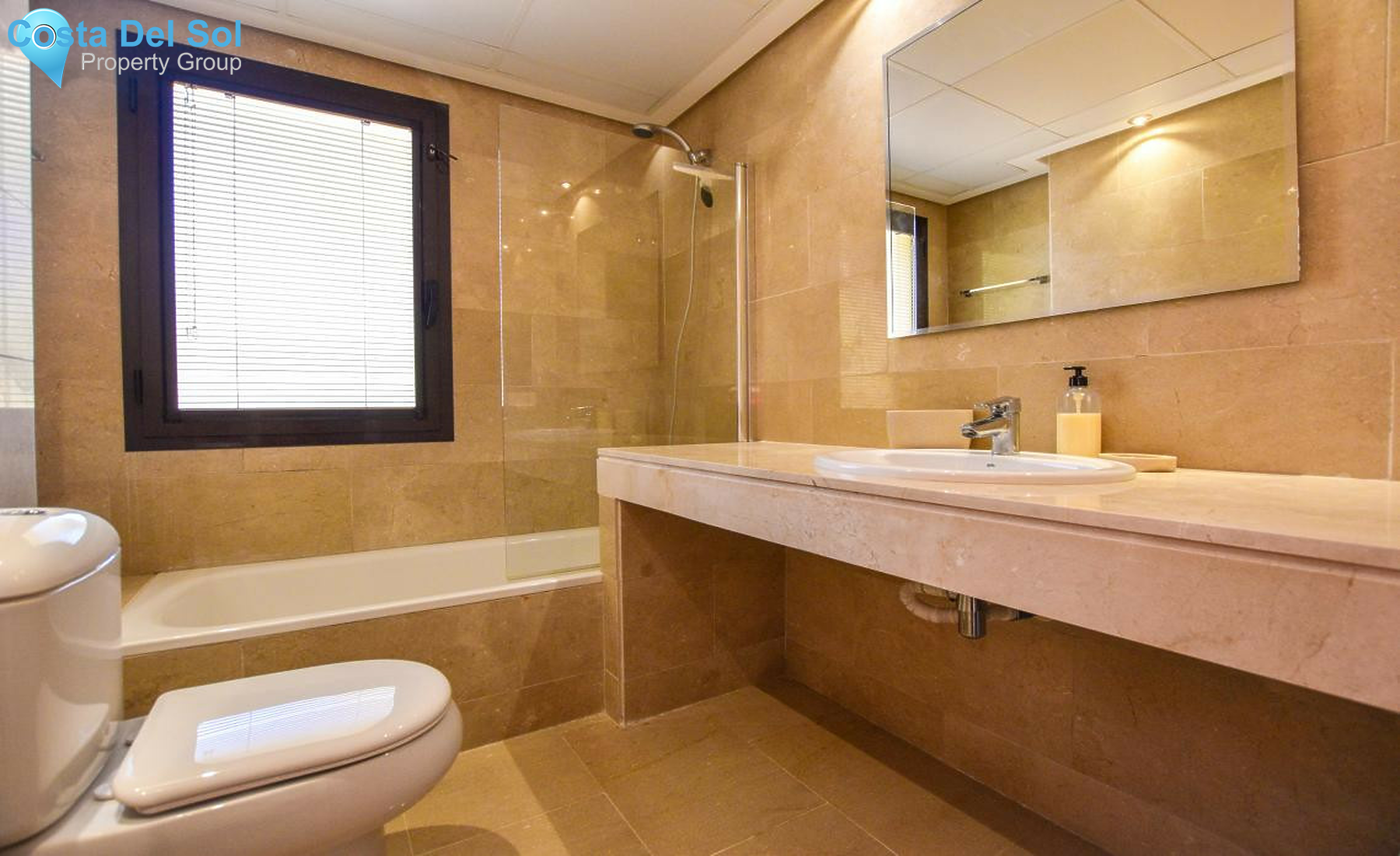 Middle Floor Apartment in San Luis de Sabinillas-1244434