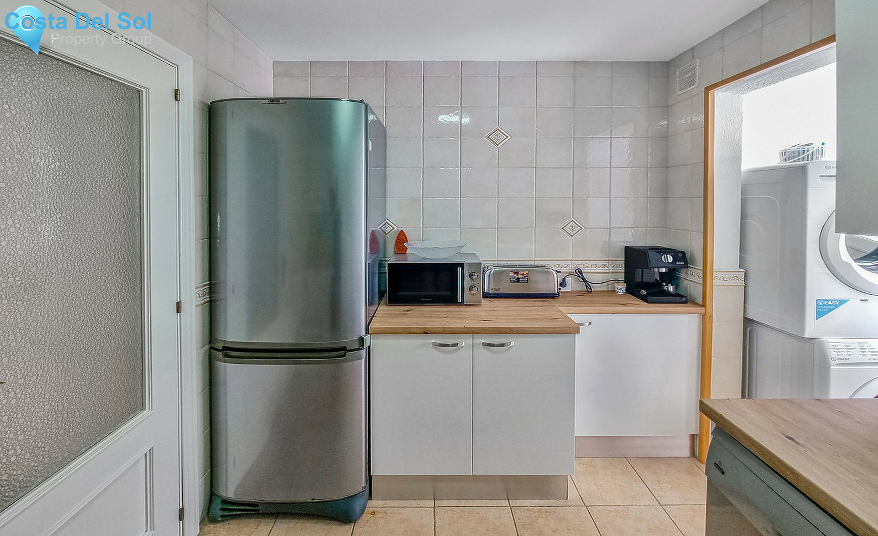 Middle Floor Apartment in San Luis de Sabinillas-1249706