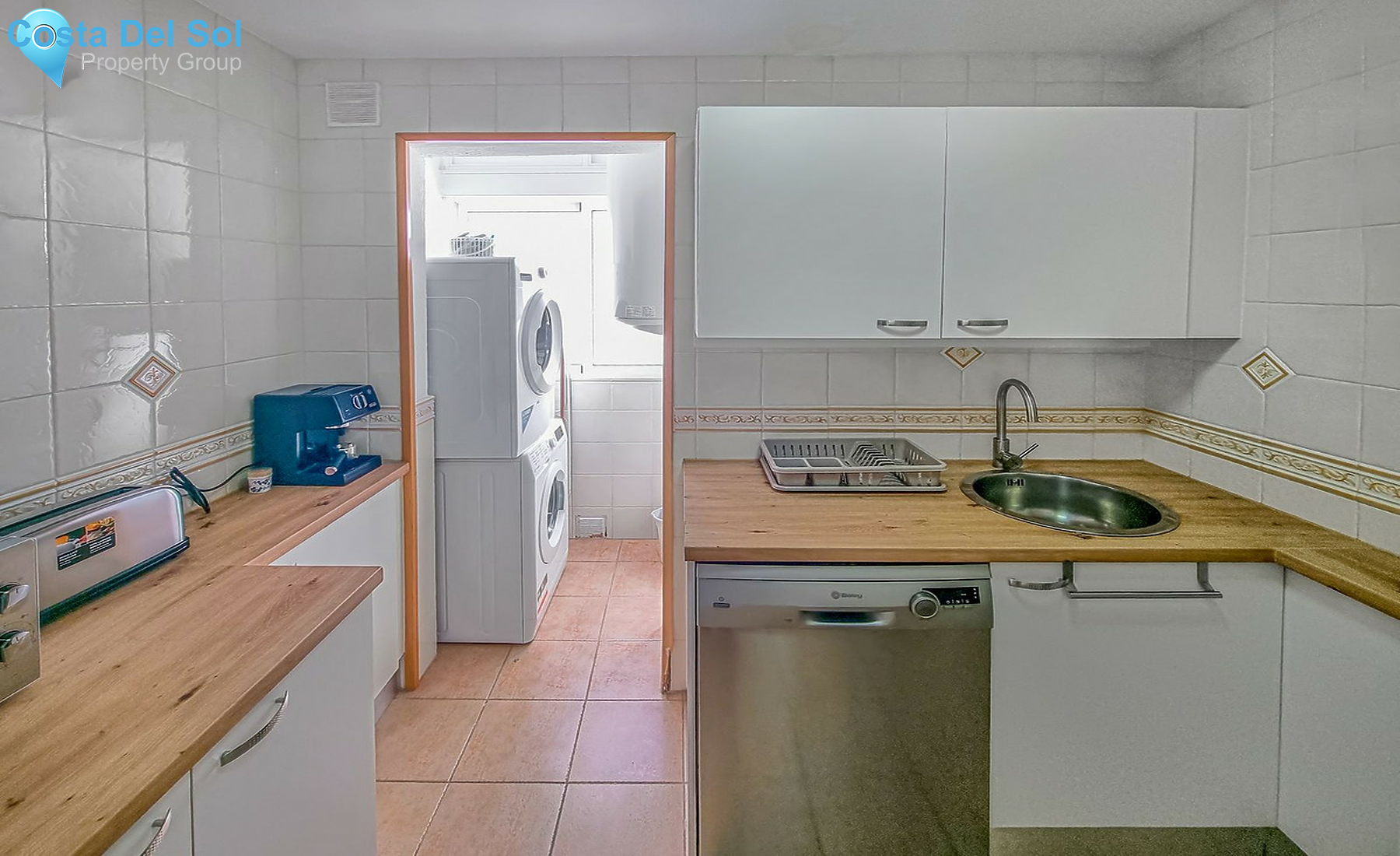 Middle Floor Apartment in San Luis de Sabinillas-1249708