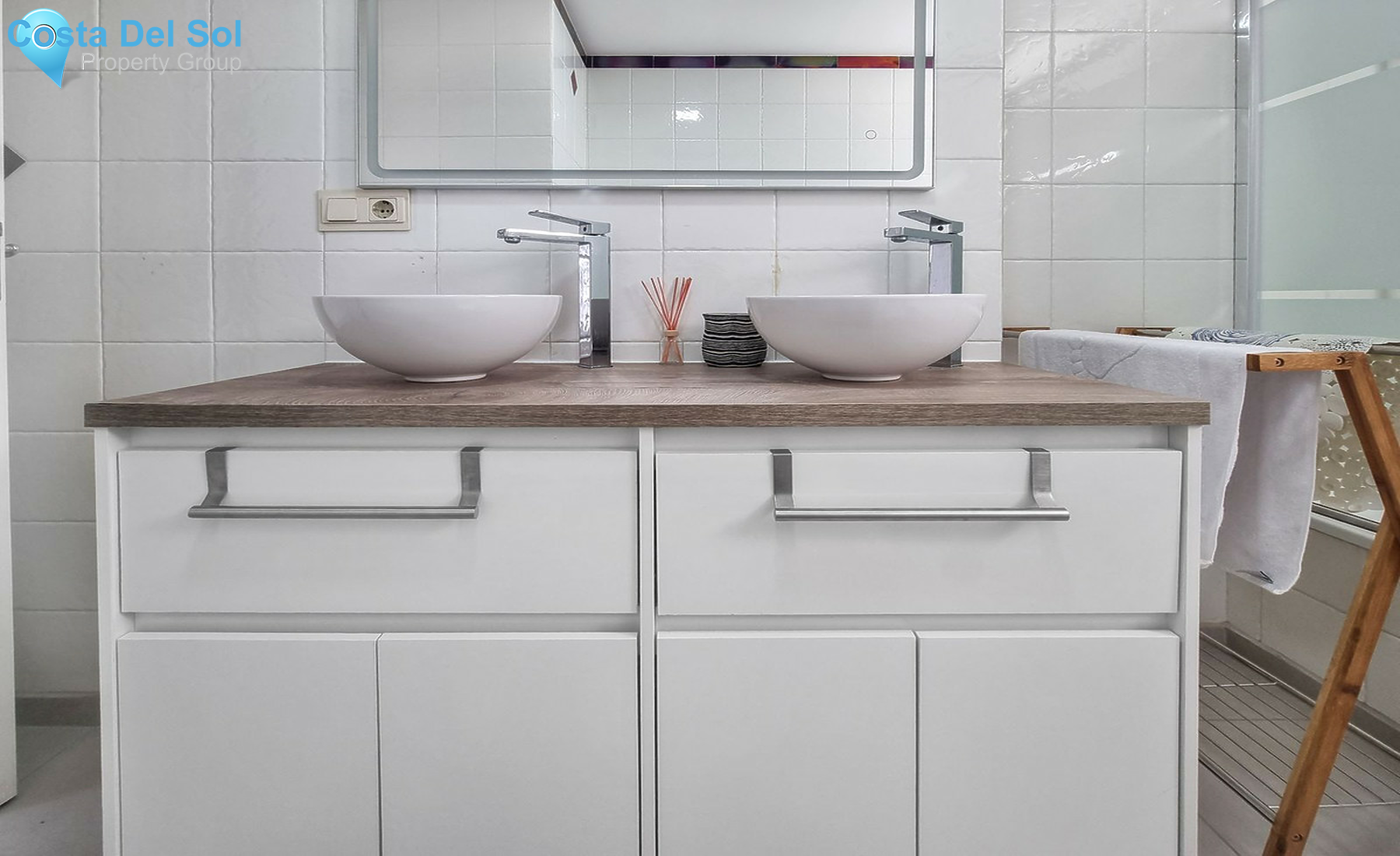 Middle Floor Apartment in San Luis de Sabinillas-1249713