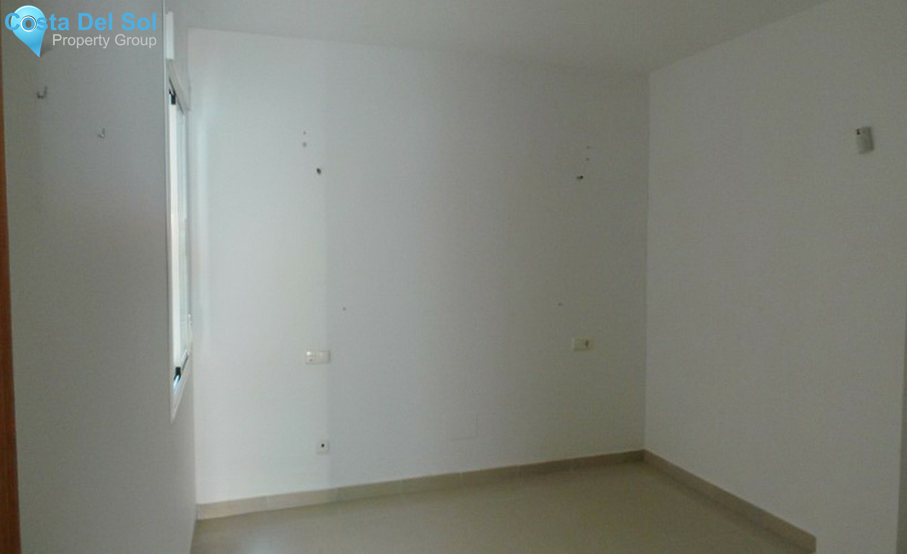 Middle Floor Apartment in San Luis de Sabinillas-1256777