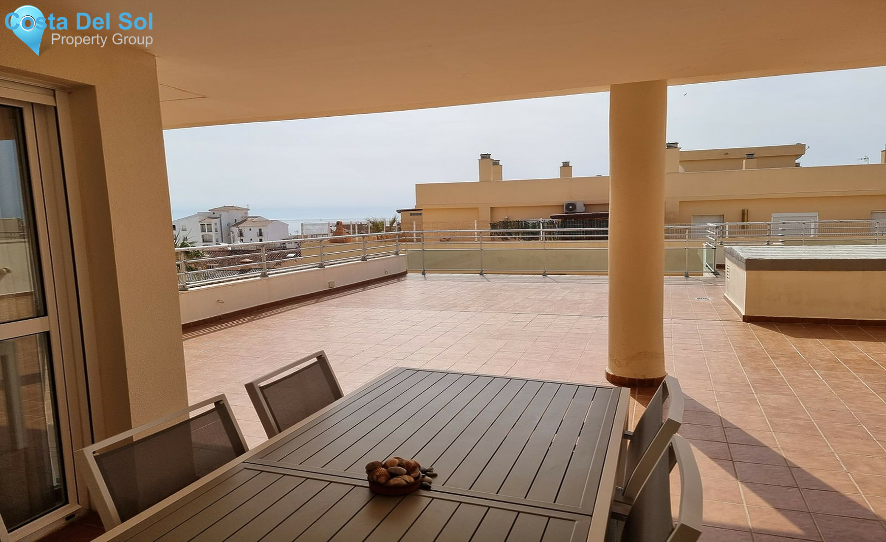 Middle Floor Apartment in San Luis de Sabinillas-1258249