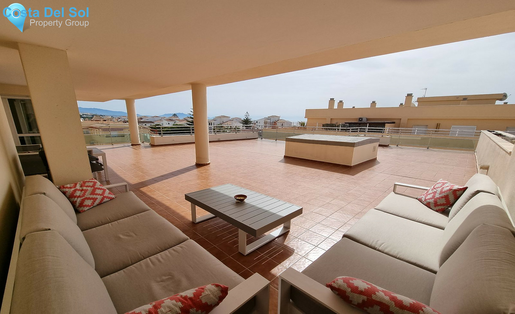 Middle Floor Apartment in San Luis de Sabinillas-1258239