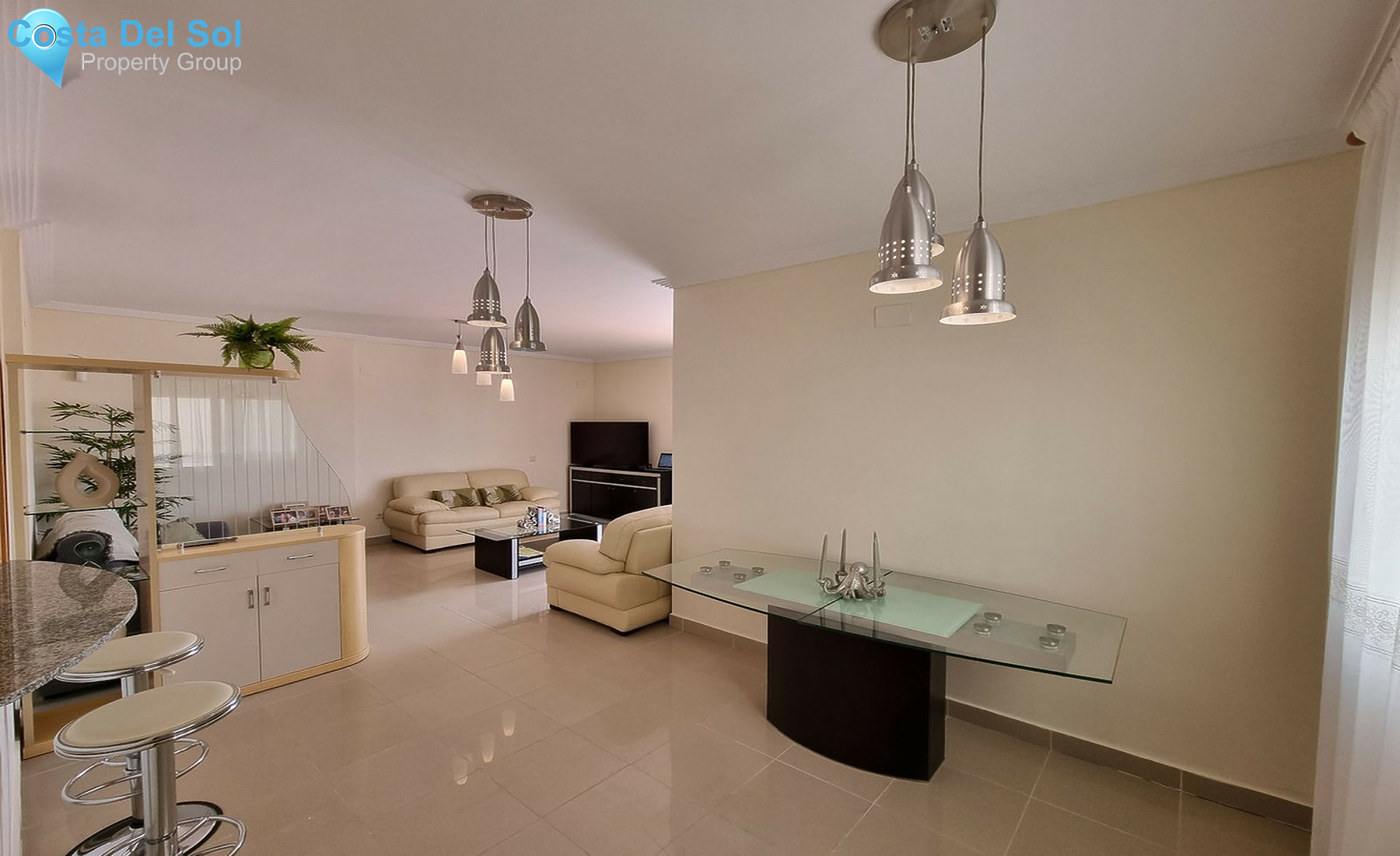 Middle Floor Apartment in San Luis de Sabinillas-1258243