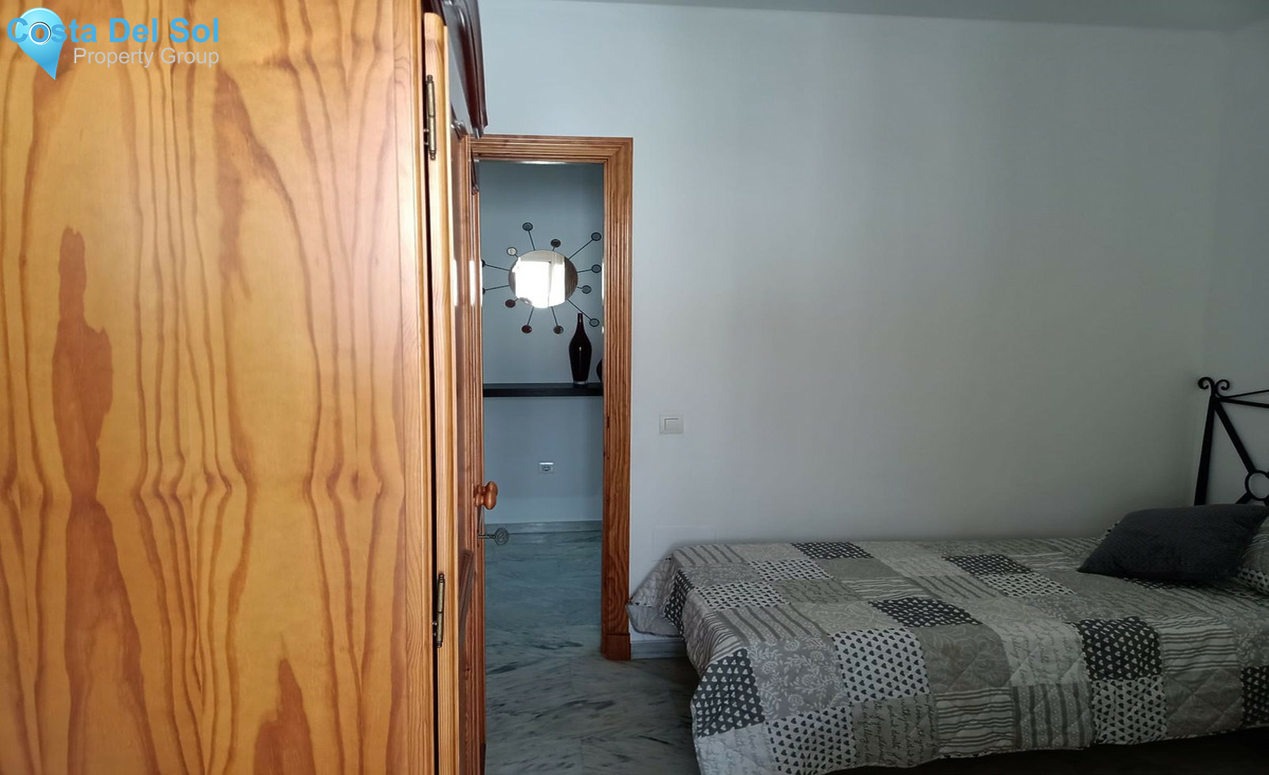 Middle Floor Apartment in San Luis de Sabinillas-1282016