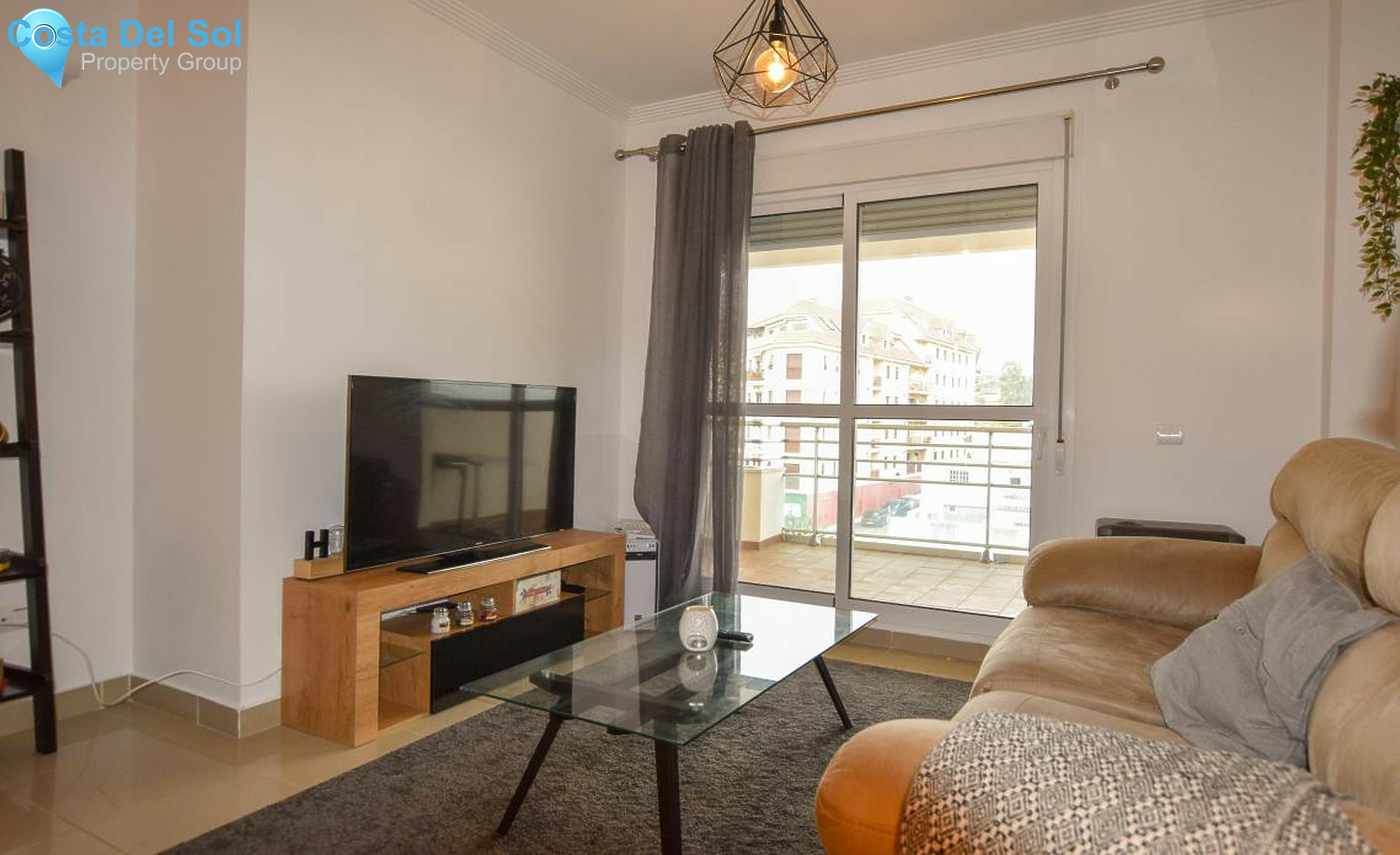 Middle Floor Apartment in San Luis de Sabinillas-1323204