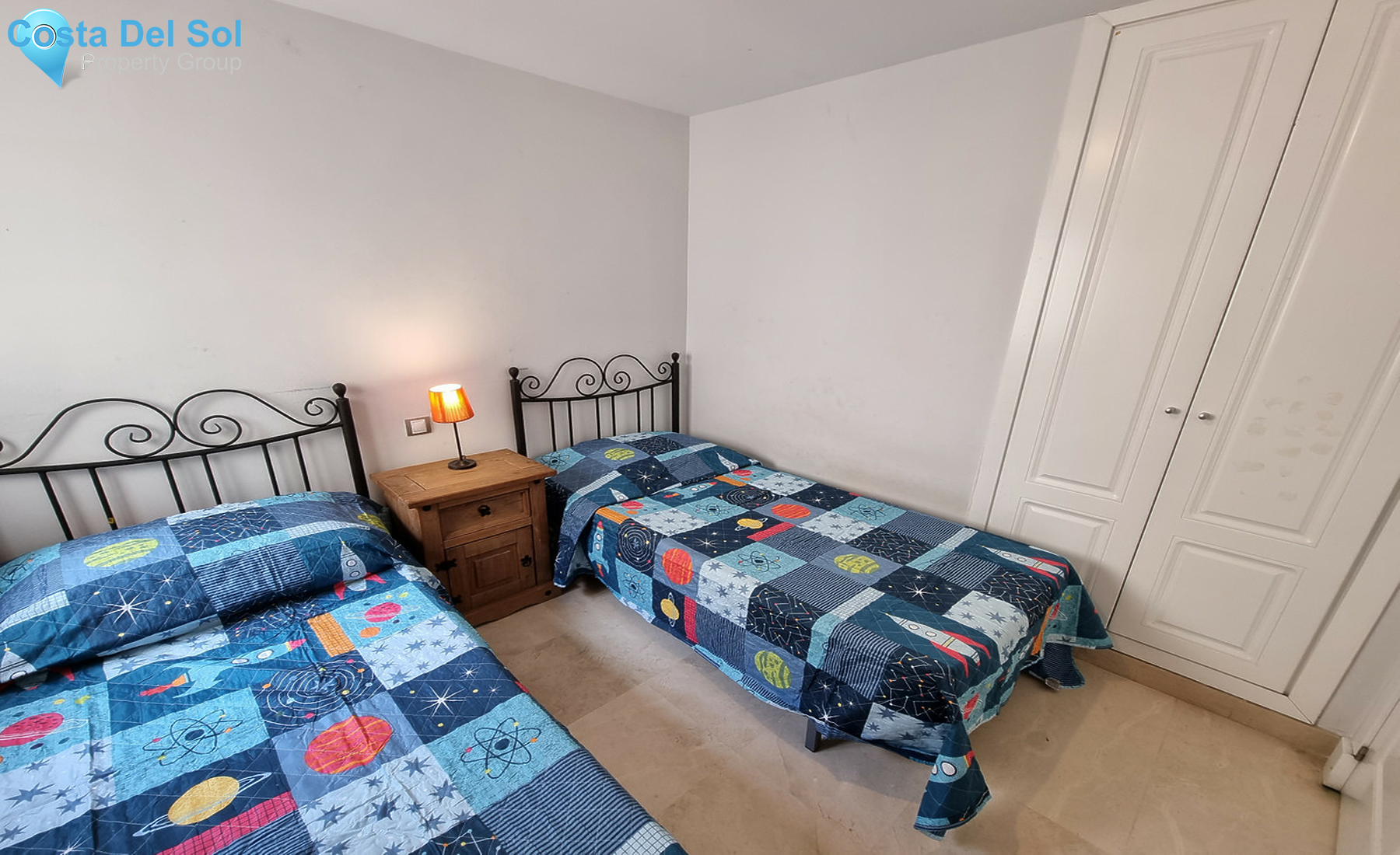 Middle Floor Apartment in San Luis de Sabinillas-1326345