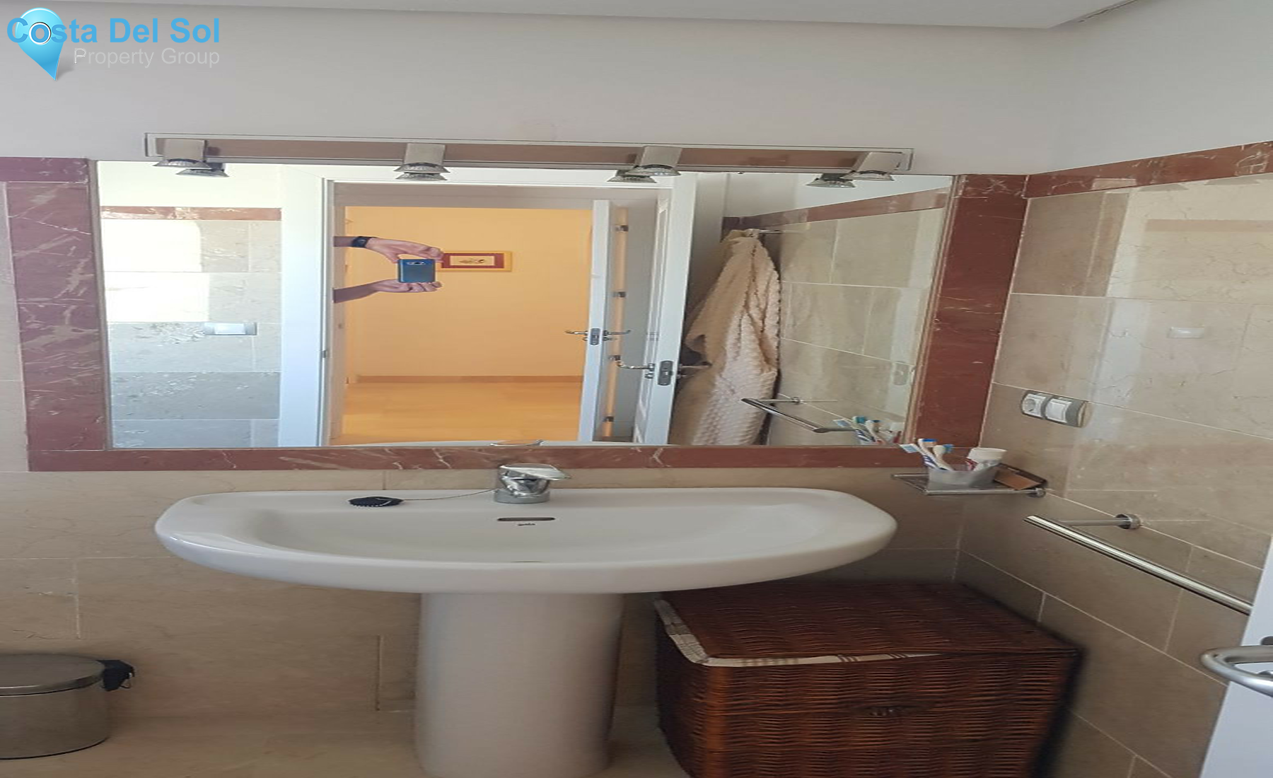 Middle Floor Apartment in San Luis de Sabinillas-1342917