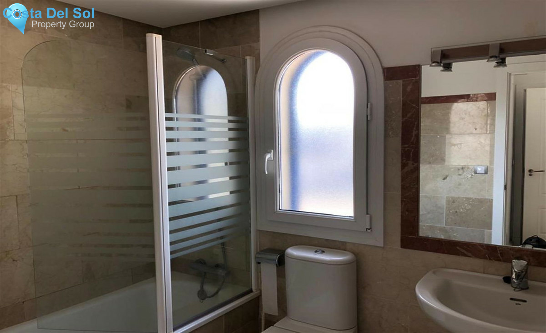 Middle Floor Apartment in San Luis de Sabinillas-1342907