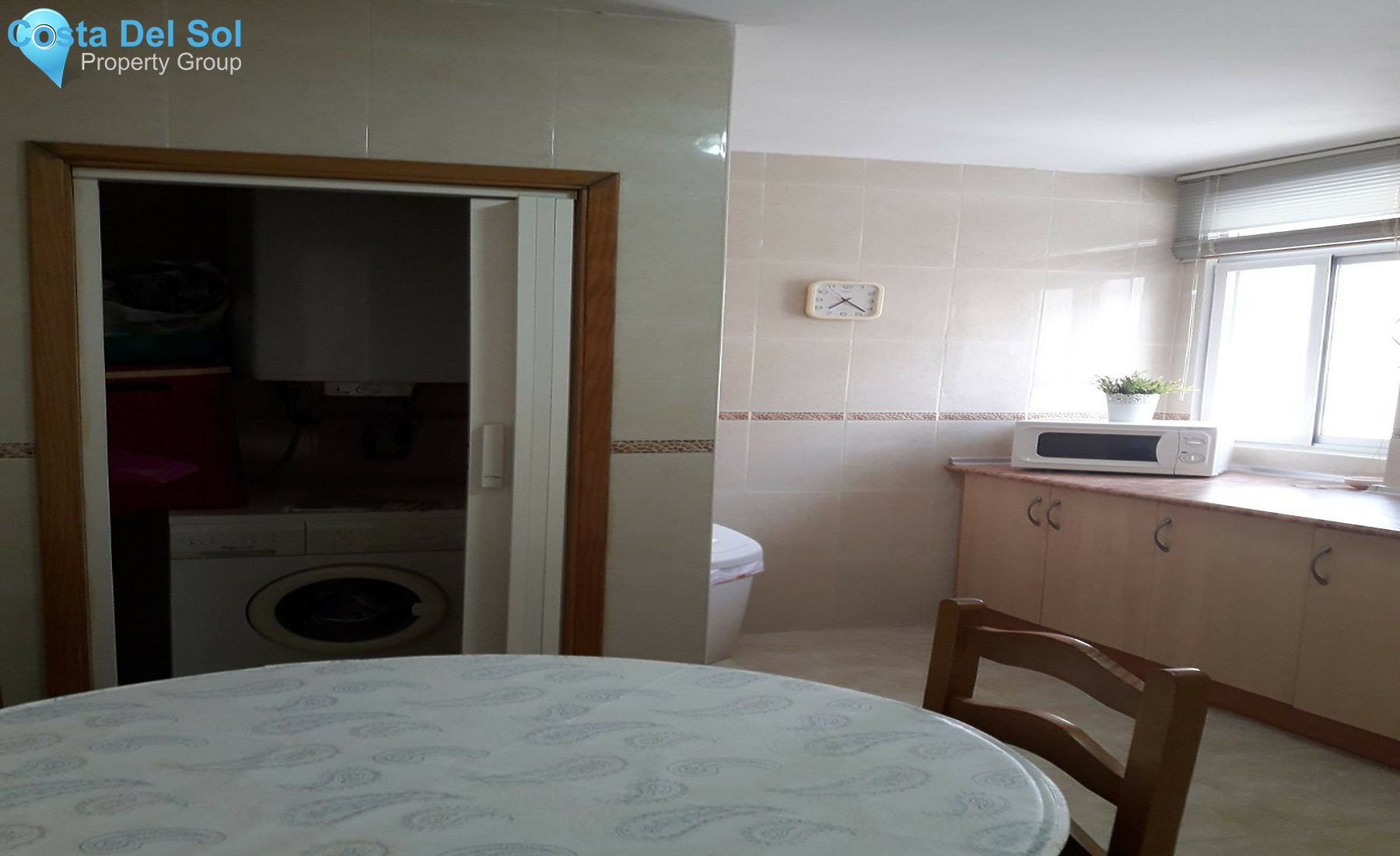 Middle Floor Apartment in San Luis de Sabinillas-1359575