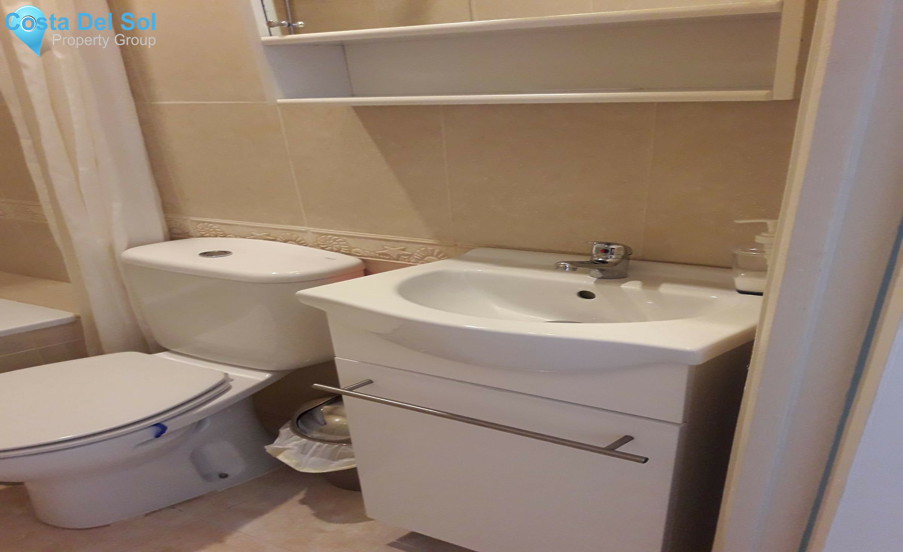 Middle Floor Apartment in San Luis de Sabinillas-1359577