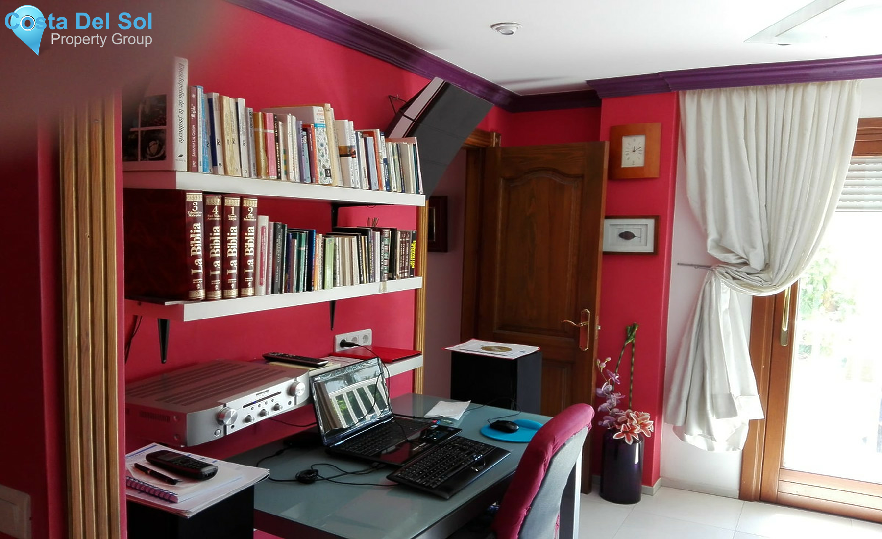 Middle Floor Apartment in San Luis de Sabinillas-1359676