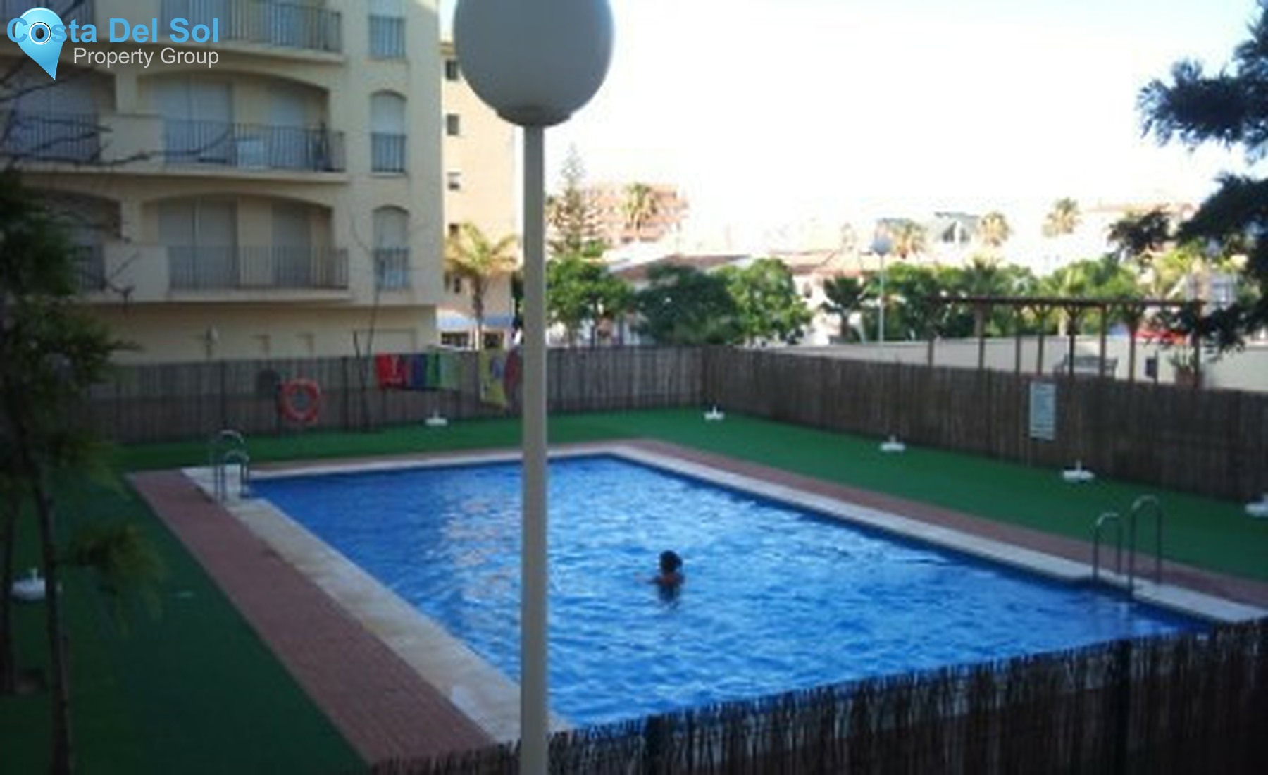 Middle Floor Apartment in San Luis de Sabinillas-1361076