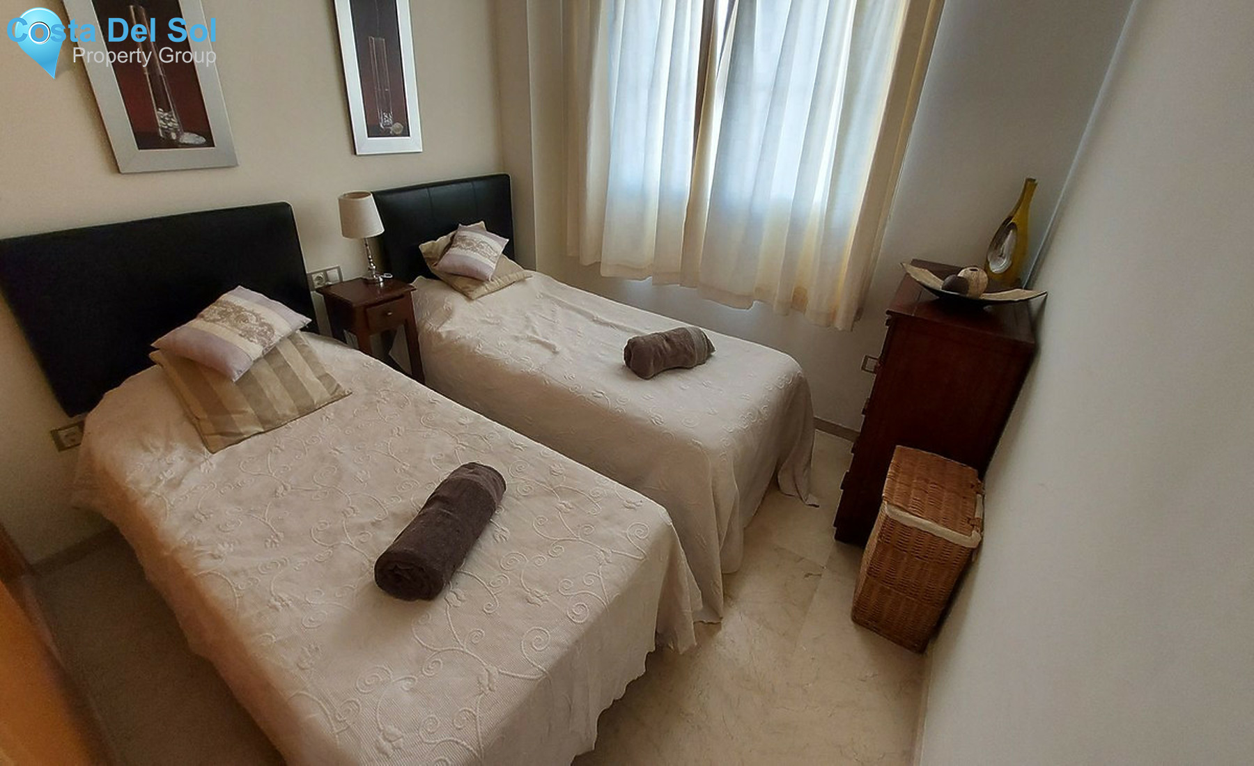 Middle Floor Apartment in San Luis de Sabinillas-1462296