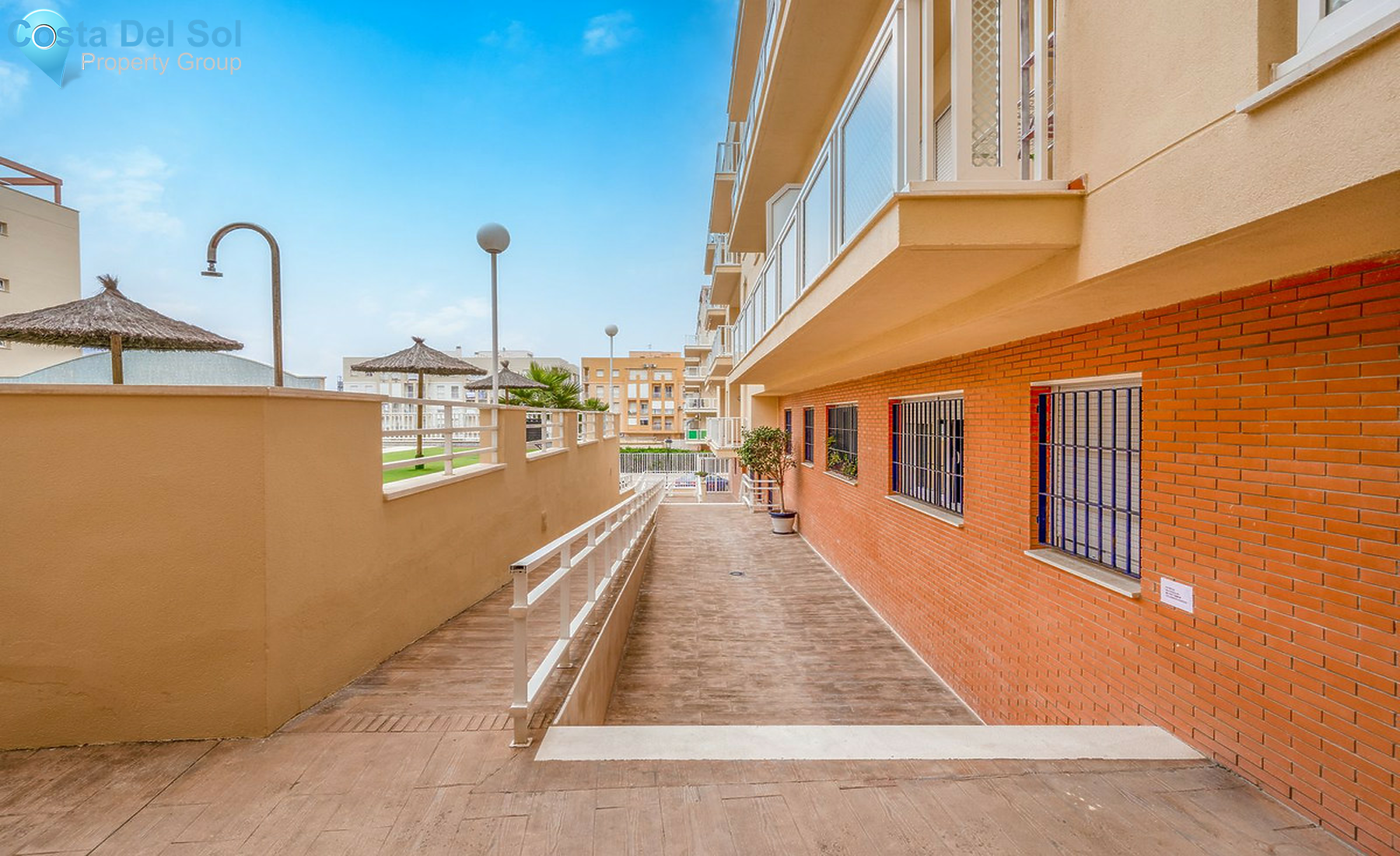 Middle Floor Apartment in San Luis de Sabinillas