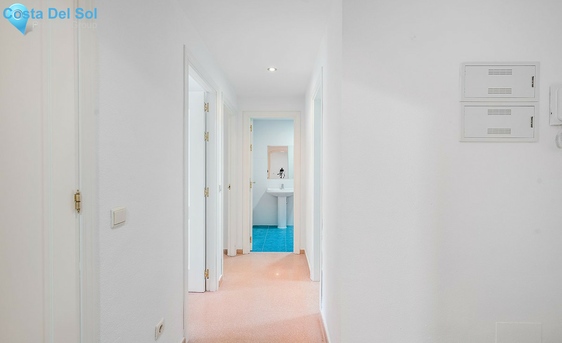 Middle Floor Apartment in San Luis de Sabinillas-1500379