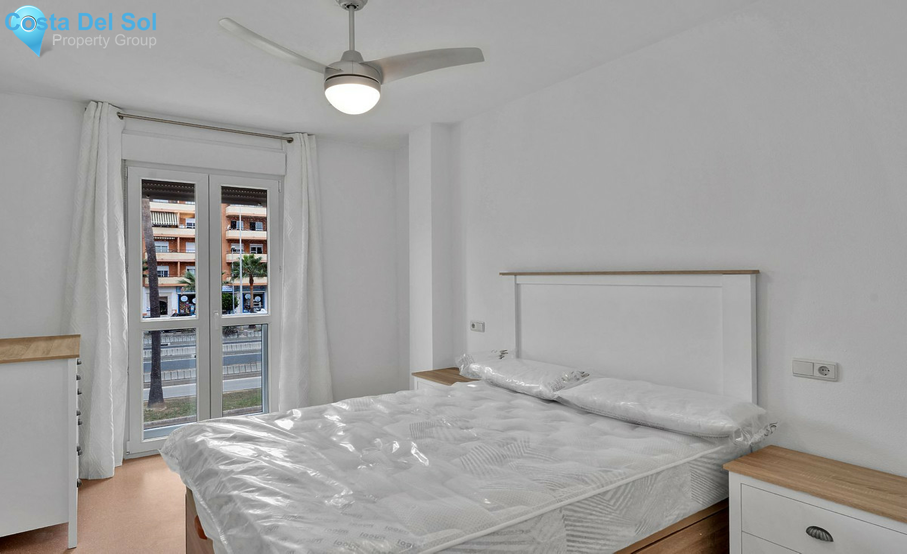 Middle Floor Apartment in San Luis de Sabinillas-1500385