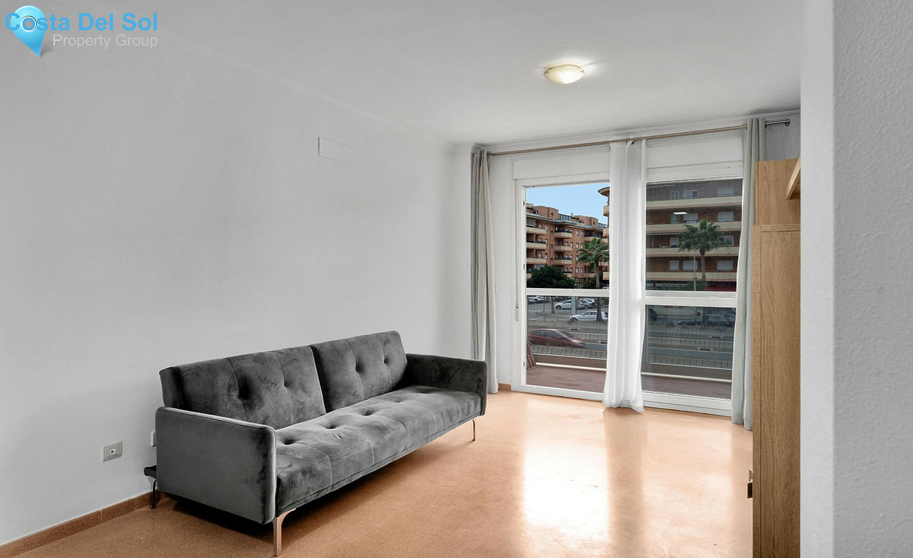 Middle Floor Apartment in San Luis de Sabinillas-1500377