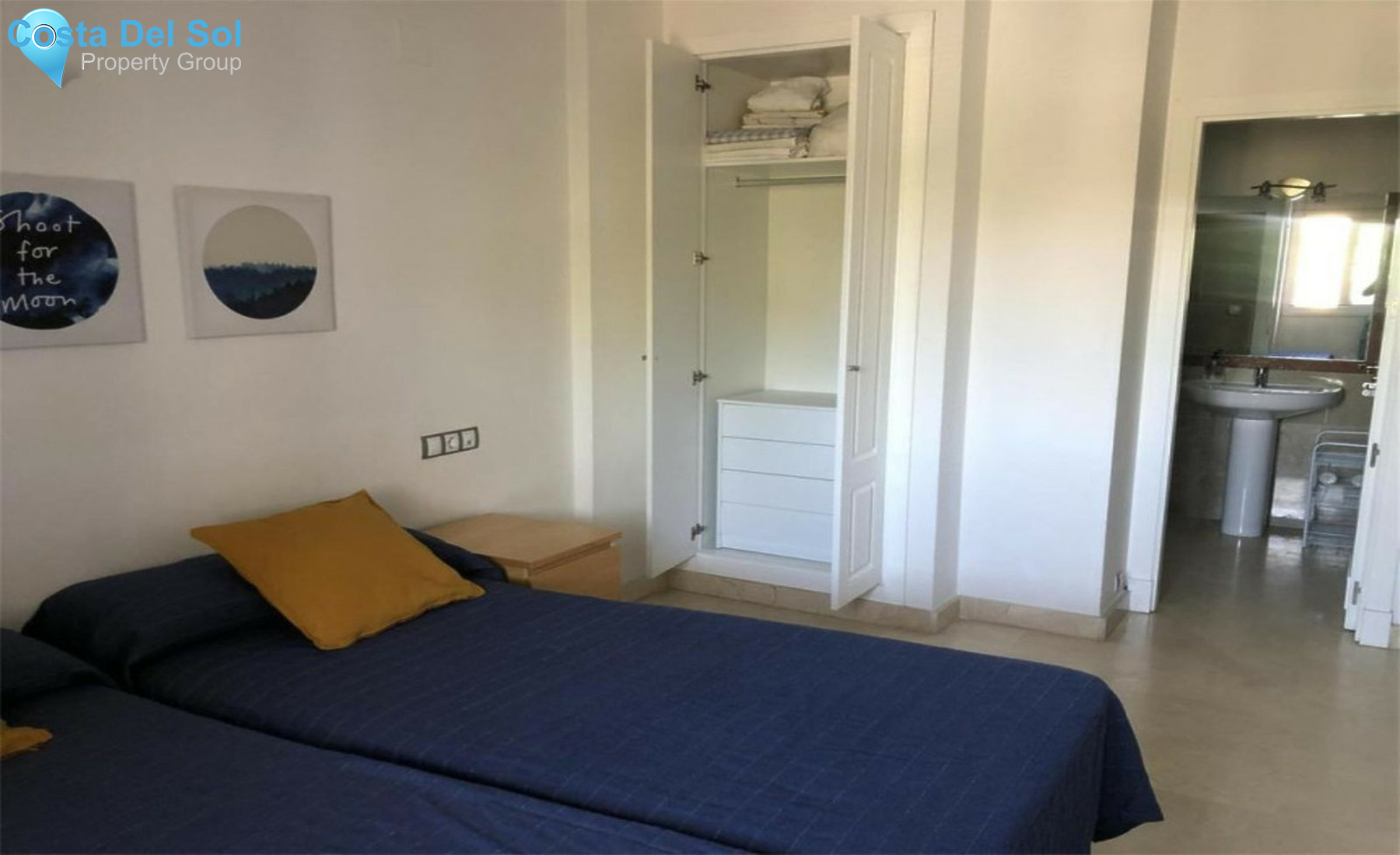 Middle Floor Apartment in San Luis de Sabinillas-1523167